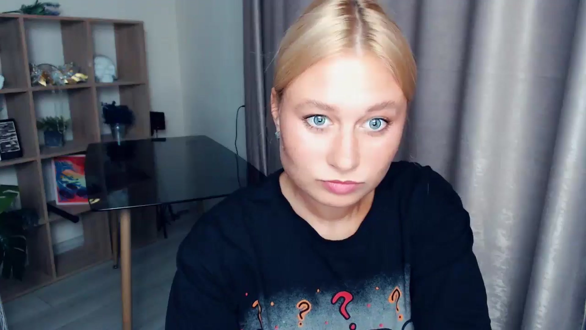 Gallery image thumbnail from Kukla_kolduna's myfreecams stream on, 10/03/2025, 18:27 image 8 of 20
