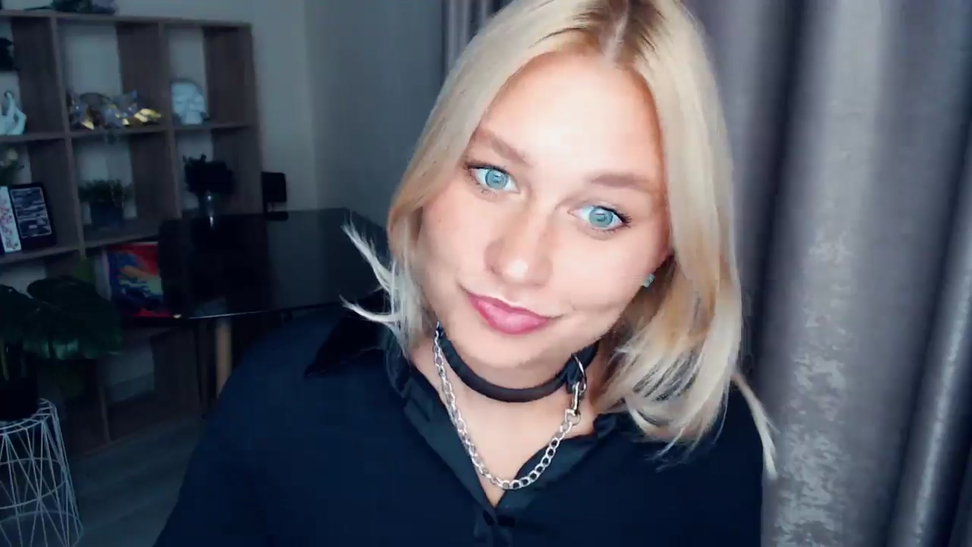 Gallery image thumbnail from Kukla_kolduna's myfreecams stream on, 10/04/2025, 15:43 image 13 of 20