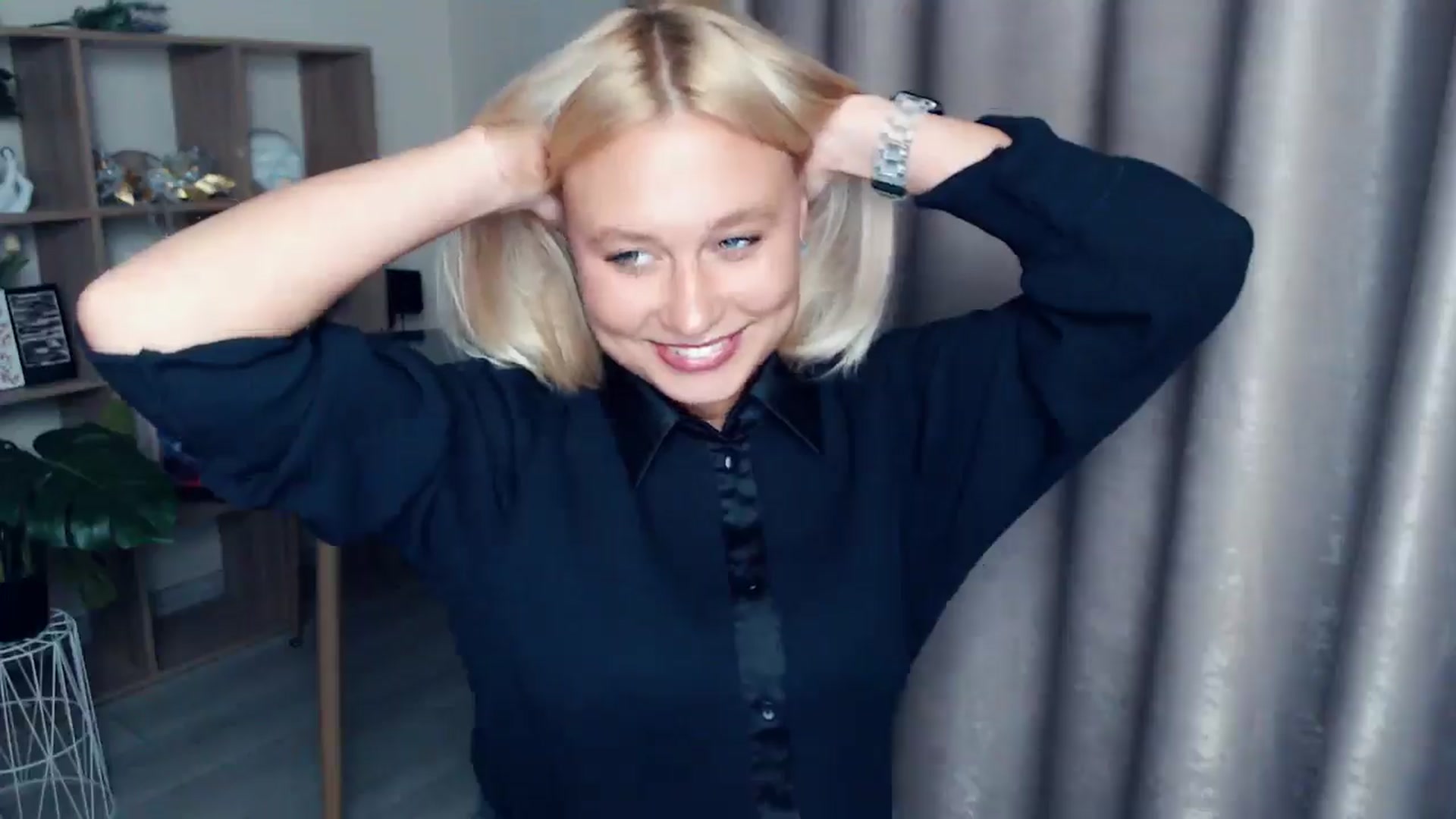 Gallery image thumbnail from Kukla_kolduna's myfreecams stream on, 10/04/2025, 17:12 image 3 of 20