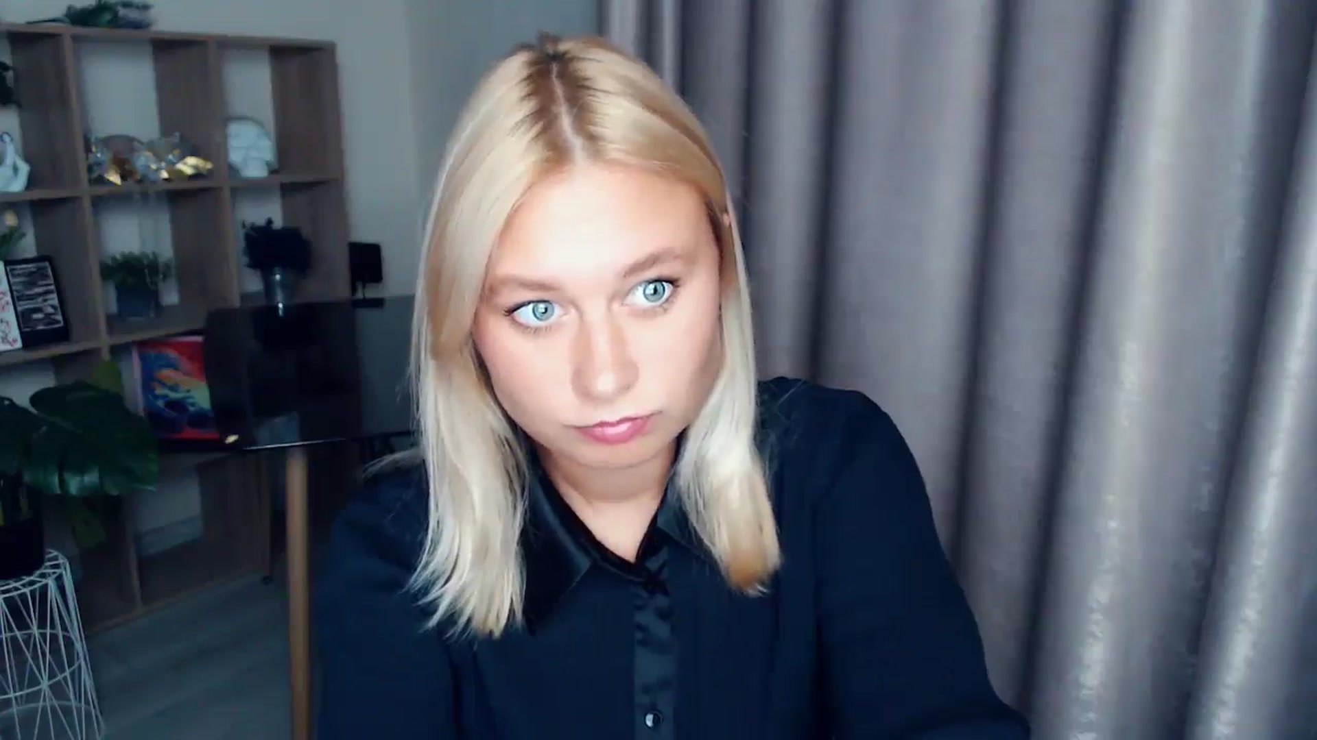 Gallery image thumbnail from Kukla_kolduna's myfreecams stream on, 10/04/2025, 17:12 image 6 of 20