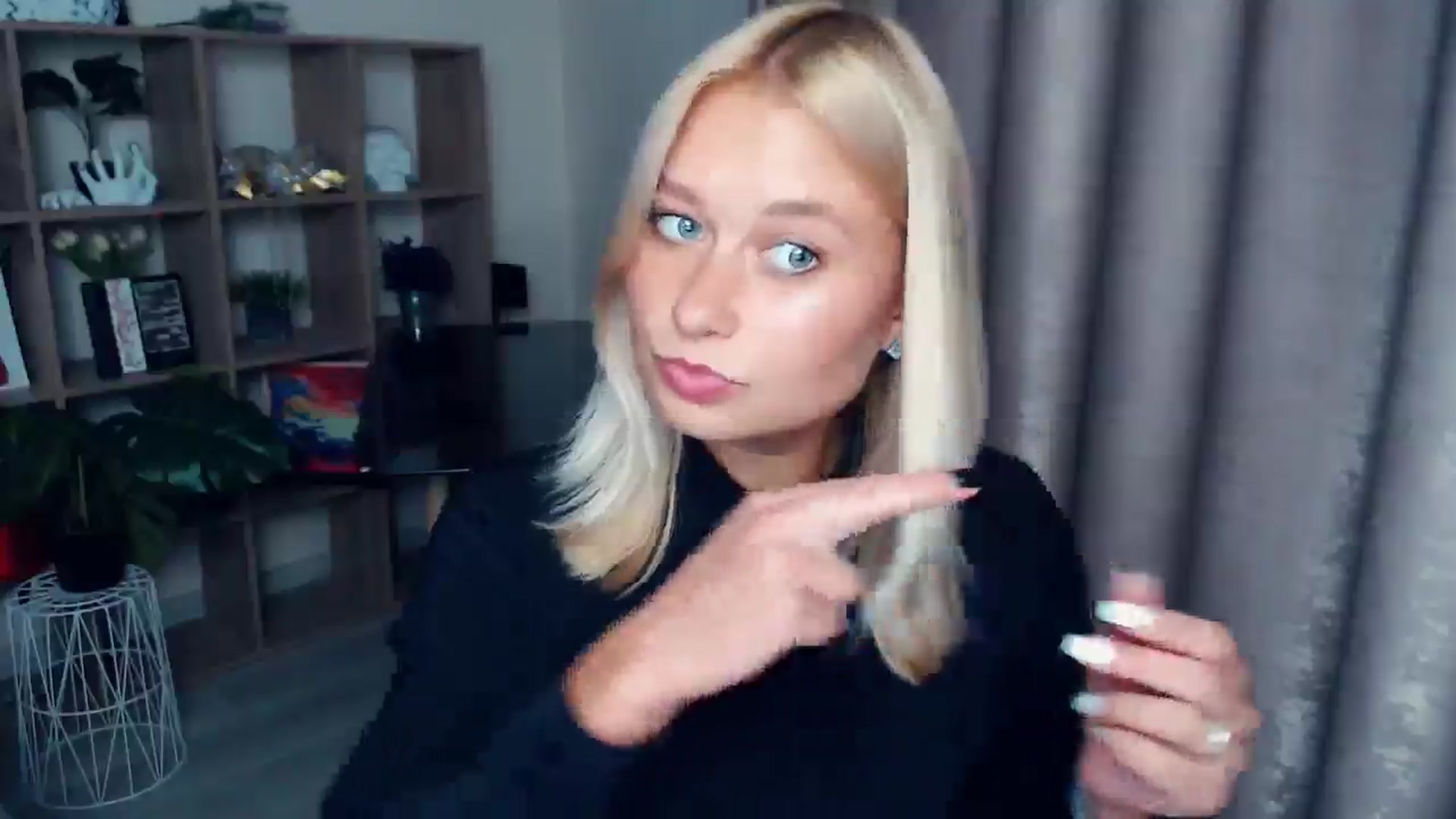 Gallery image thumbnail from Kukla_kolduna's myfreecams stream on, 10/05/2025, 17:00 image 4 of 20