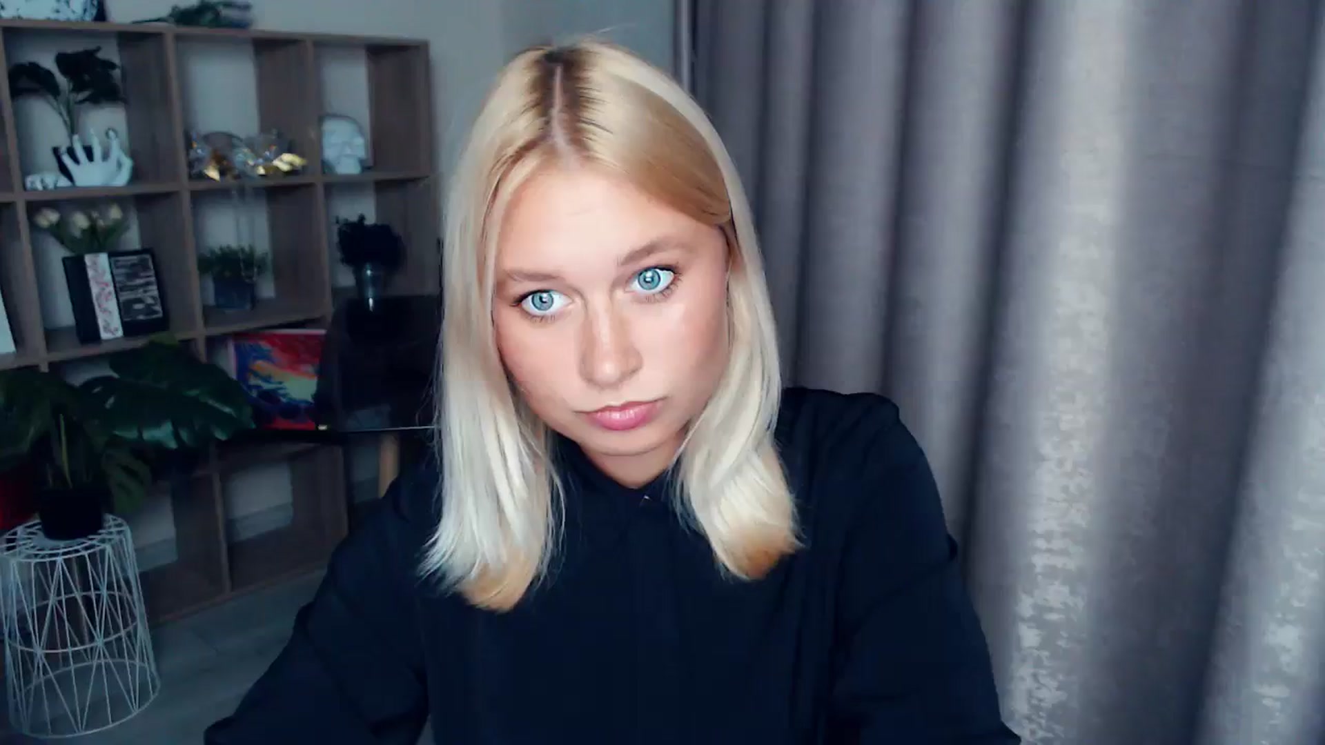 Gallery image thumbnail from Kukla_kolduna's myfreecams stream on, 10/05/2025, 17:00 image 20 of 20