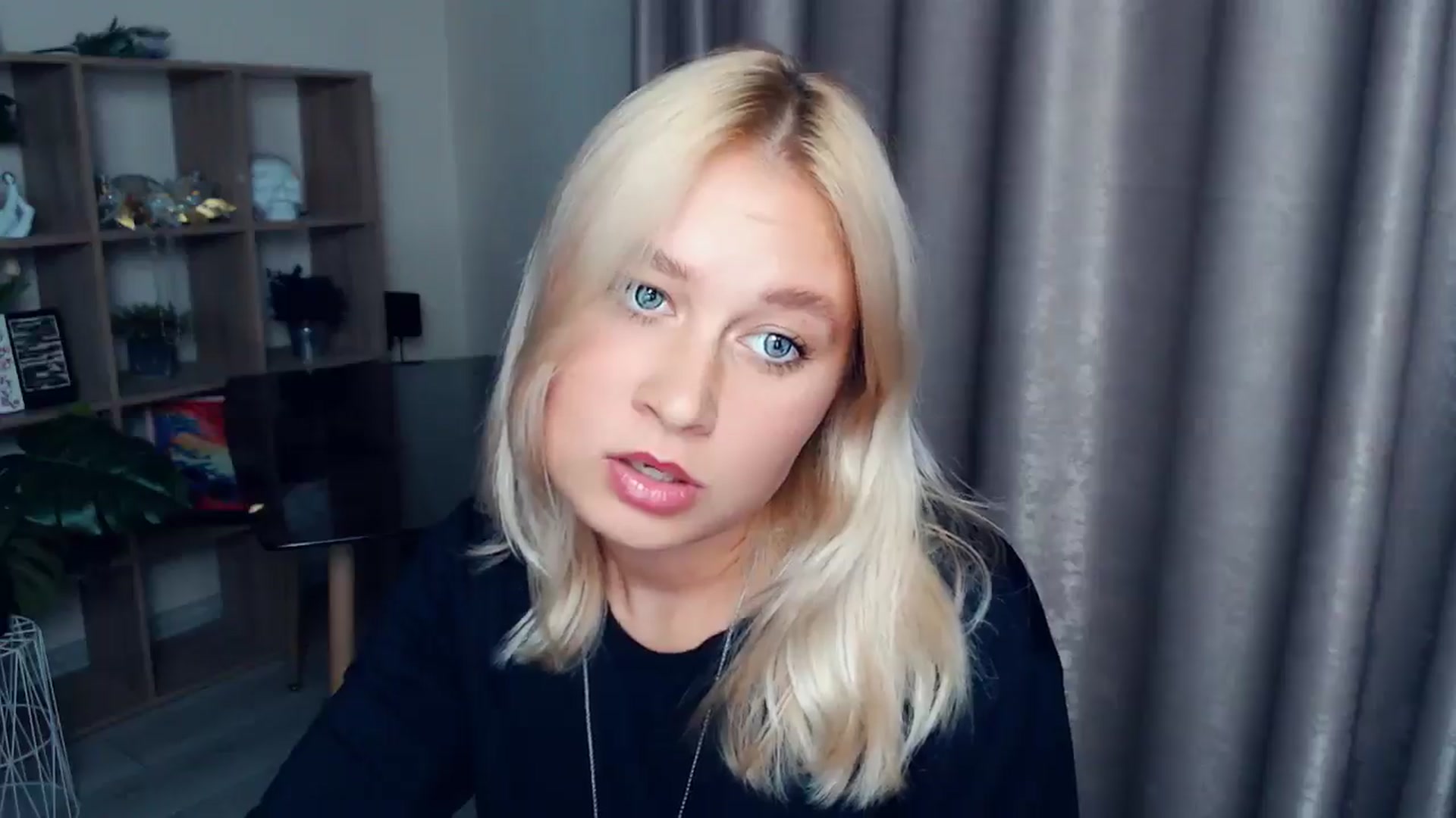 Gallery image thumbnail from Kukla_kolduna's myfreecams stream on, 10/08/2025, 17:04 image 4 of 20