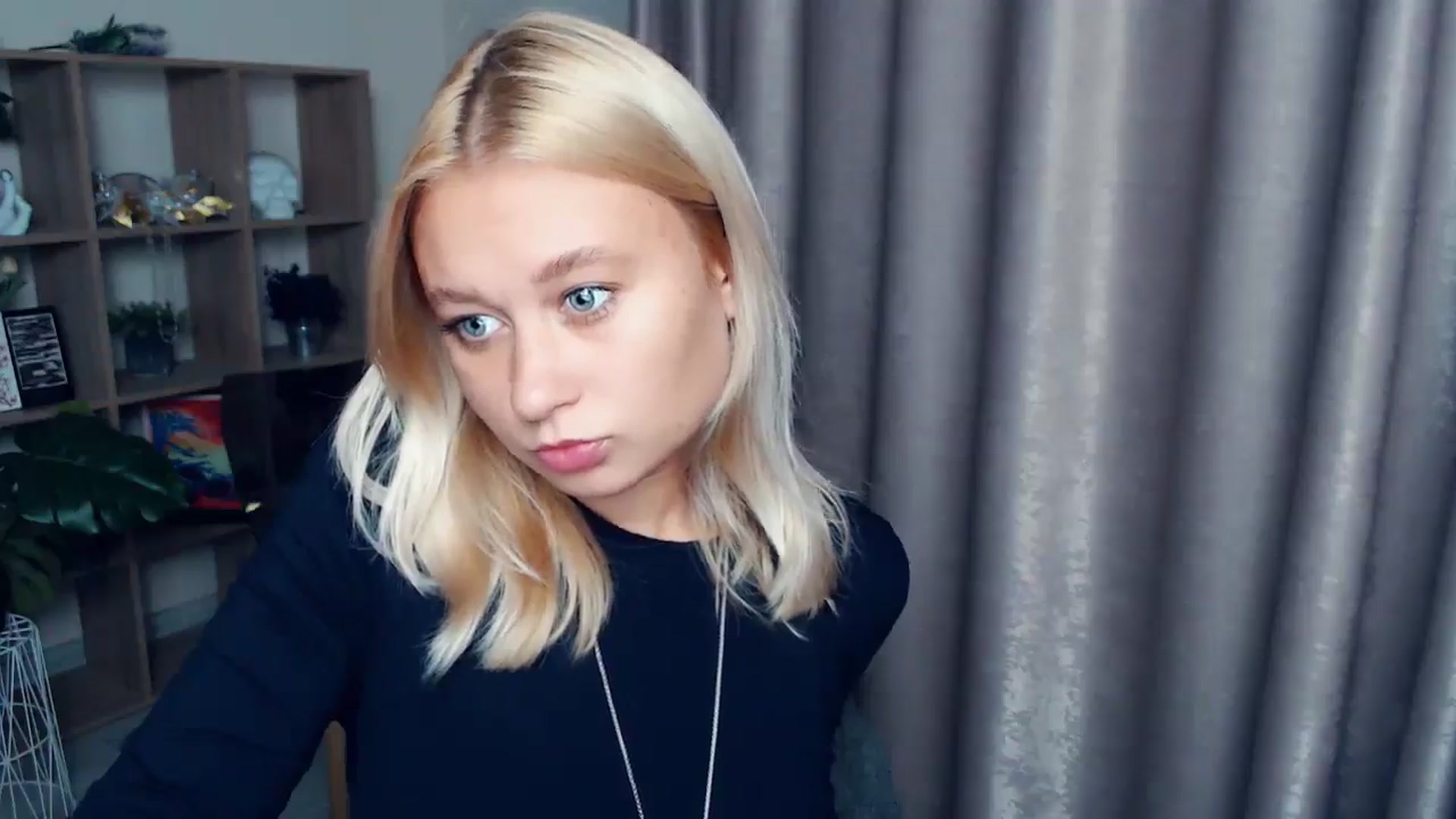Gallery image thumbnail from Kukla_kolduna's myfreecams stream on, 10/08/2025, 18:10 image 2 of 20