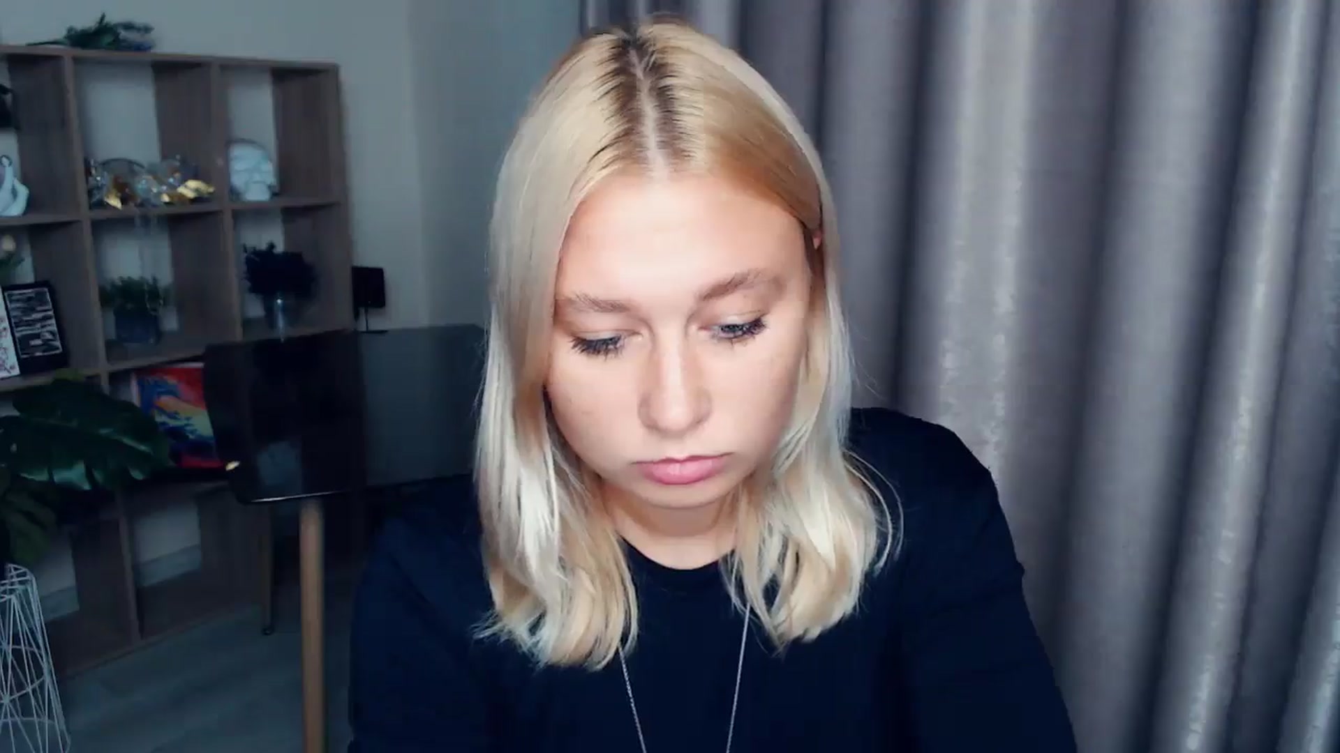 Gallery image thumbnail from Kukla_kolduna's myfreecams stream on, 10/08/2025, 18:10 image 9 of 20