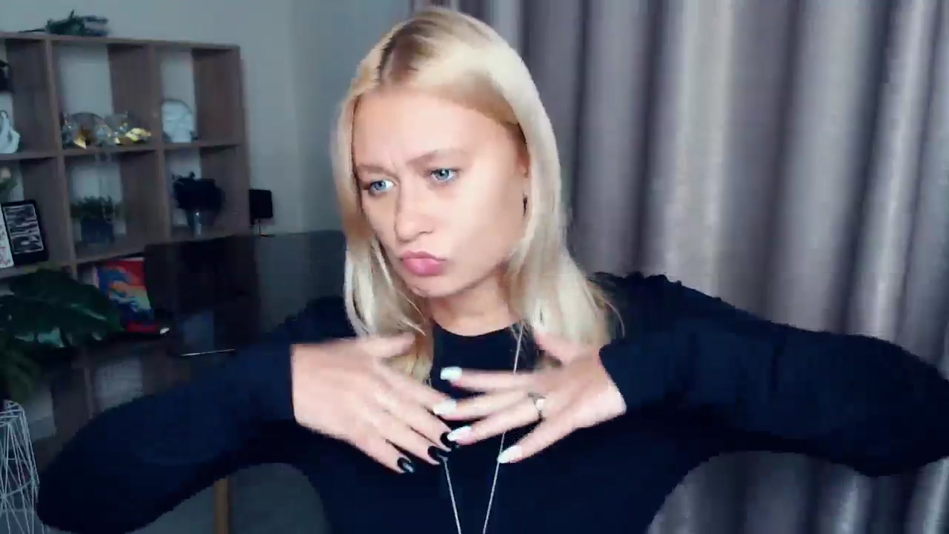 Gallery image thumbnail from Kukla_kolduna's myfreecams stream on, 10/08/2025, 18:10 image 16 of 20
