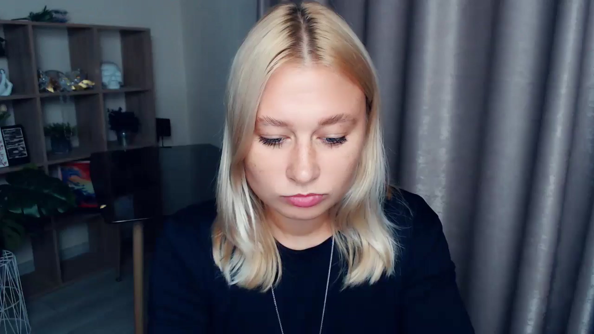 Gallery image thumbnail from Kukla_kolduna's myfreecams stream on, 10/08/2025, 18:10 image 14 of 20