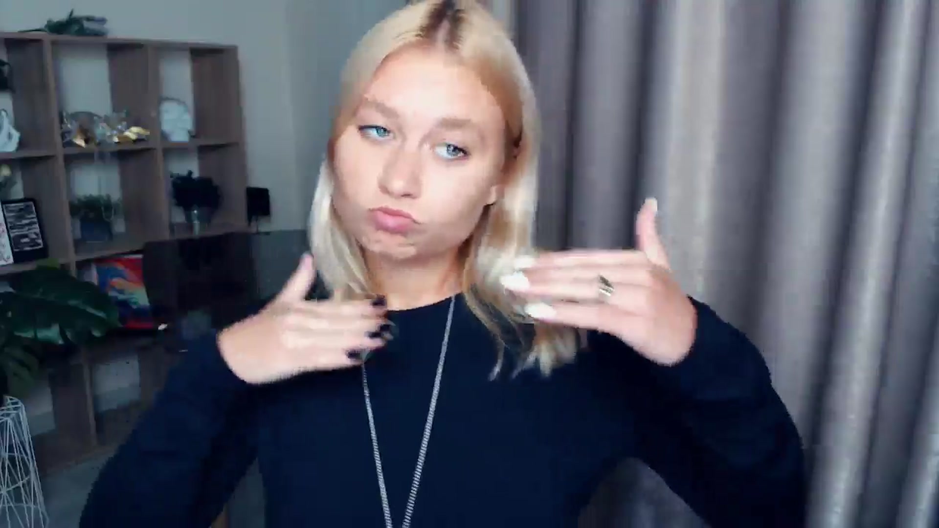 Gallery image thumbnail from Kukla_kolduna's myfreecams stream on, 10/08/2025, 18:10 image 18 of 20