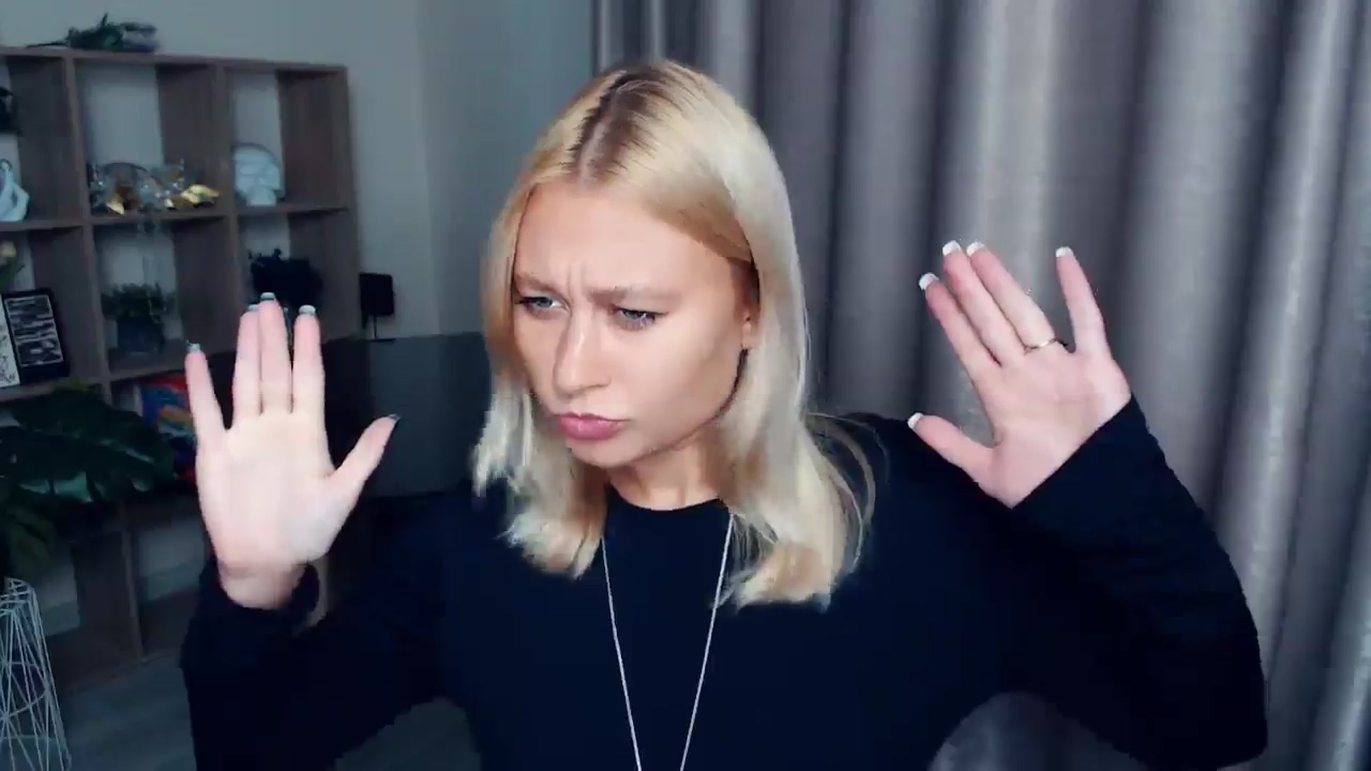 Gallery image thumbnail from Kukla_kolduna's myfreecams stream on, 10/08/2025, 18:10 image 17 of 20