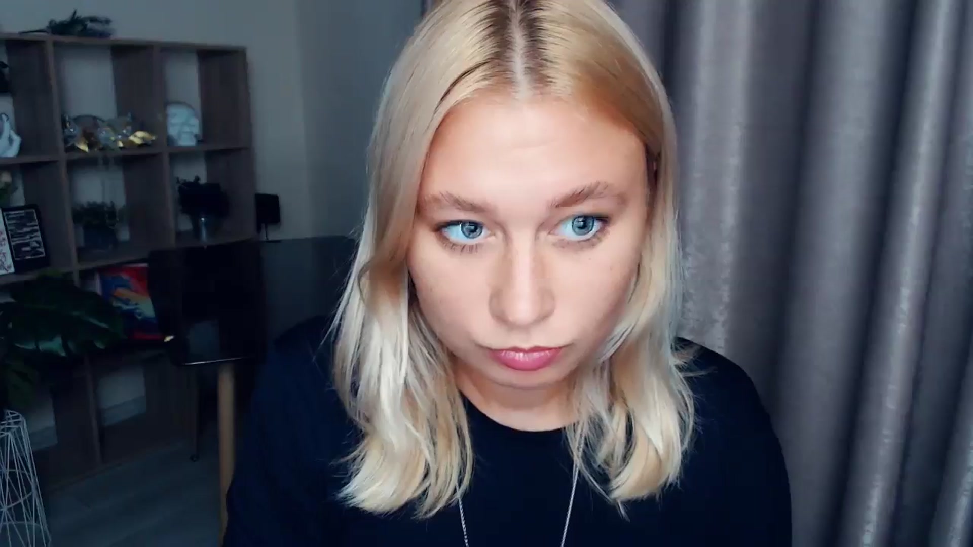 Gallery image thumbnail from Kukla_kolduna's myfreecams stream on, 10/08/2025, 18:10 image 3 of 20