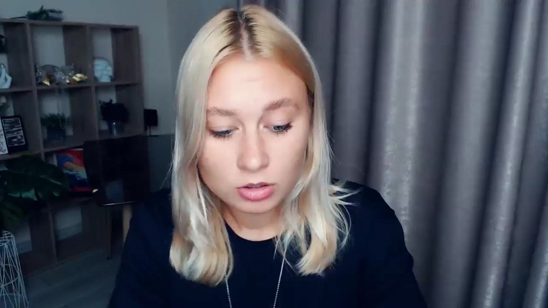 Gallery image thumbnail from Kukla_kolduna's myfreecams stream on, 10/08/2025, 18:10 image 1 of 20