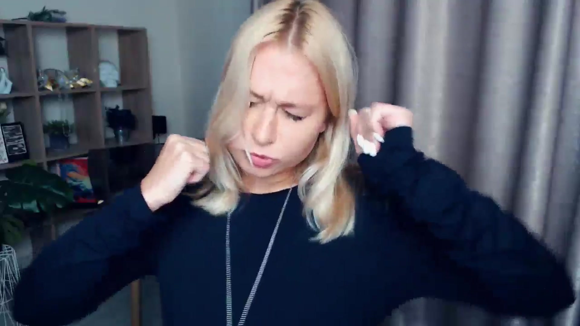 Gallery image thumbnail from Kukla_kolduna's myfreecams stream on, 10/08/2025, 18:10 image 19 of 20