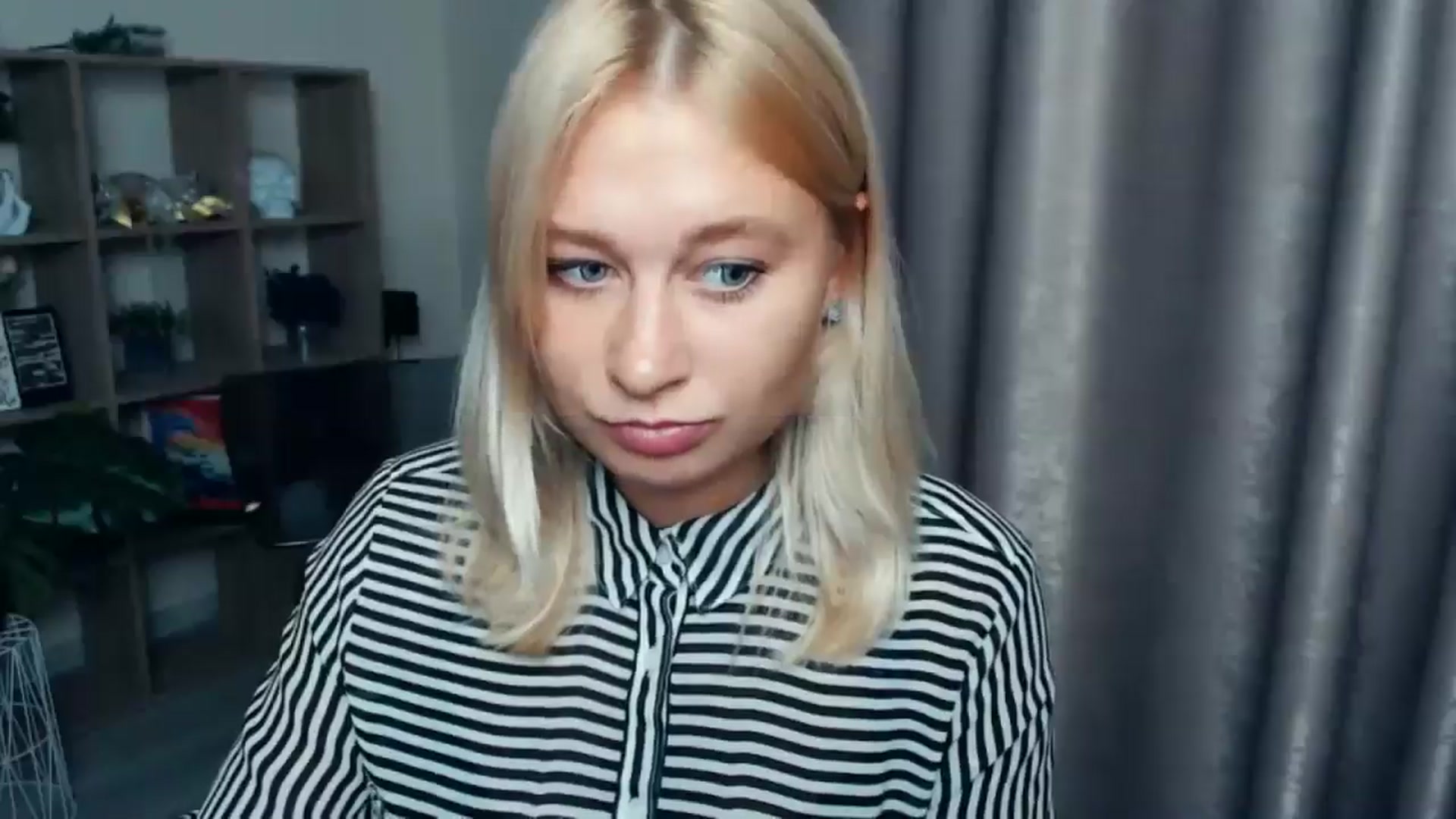 Gallery image thumbnail from Kukla_kolduna's myfreecams stream on, 10/09/2025, 16:08 image 14 of 20