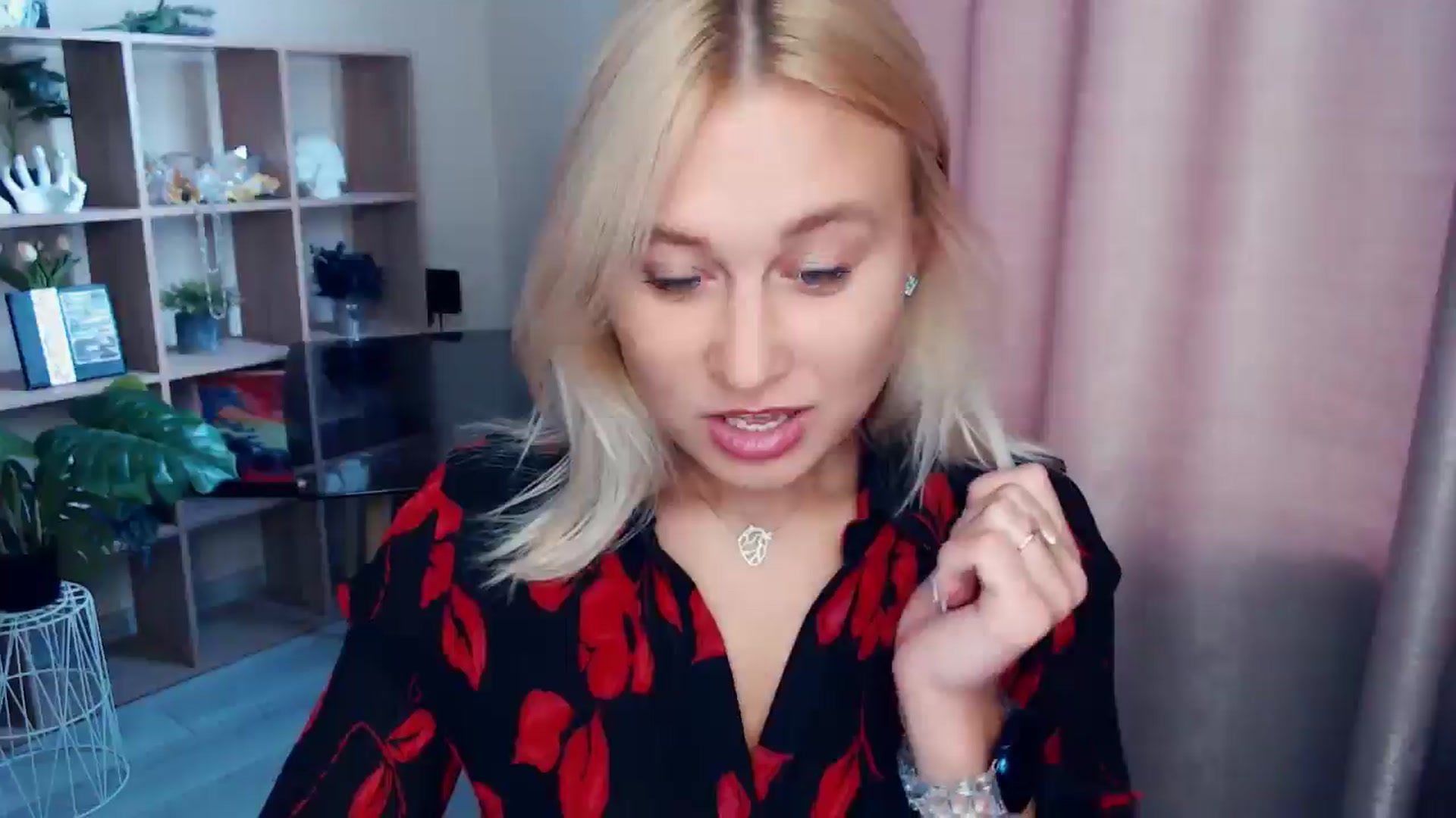 Gallery image thumbnail from Kukla_kolduna's myfreecams stream on, 10/11/2025, 06:45 image 20 of 20