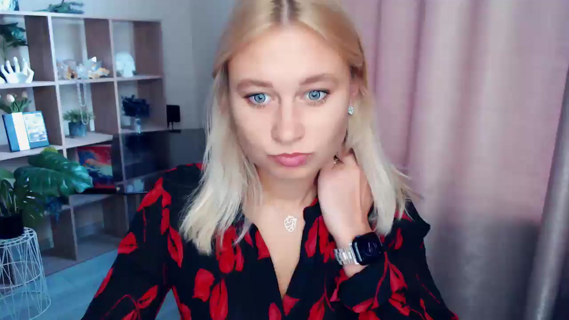 Gallery image thumbnail from Kukla_kolduna's myfreecams stream on, 10/11/2025, 06:45 image 1 of 20