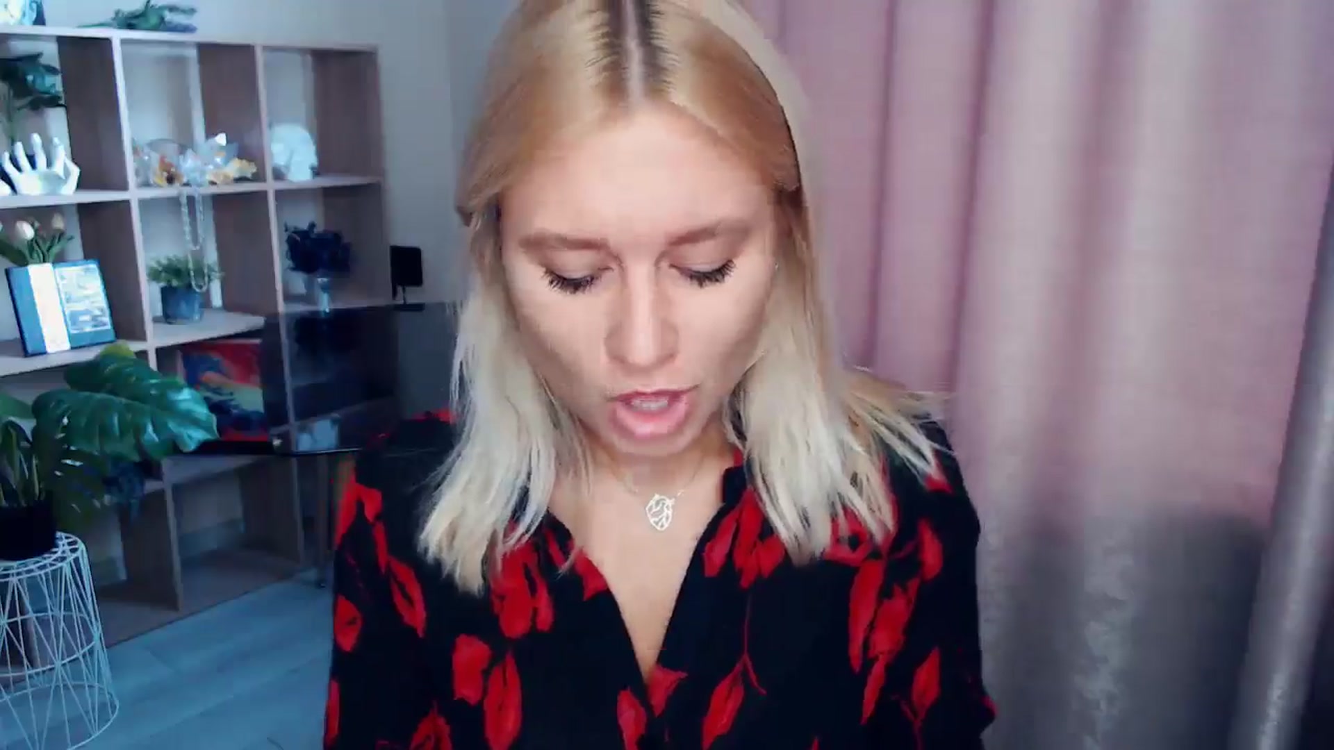 Gallery image thumbnail from Kukla_kolduna's myfreecams stream on, 10/11/2025, 06:45 image 2 of 20