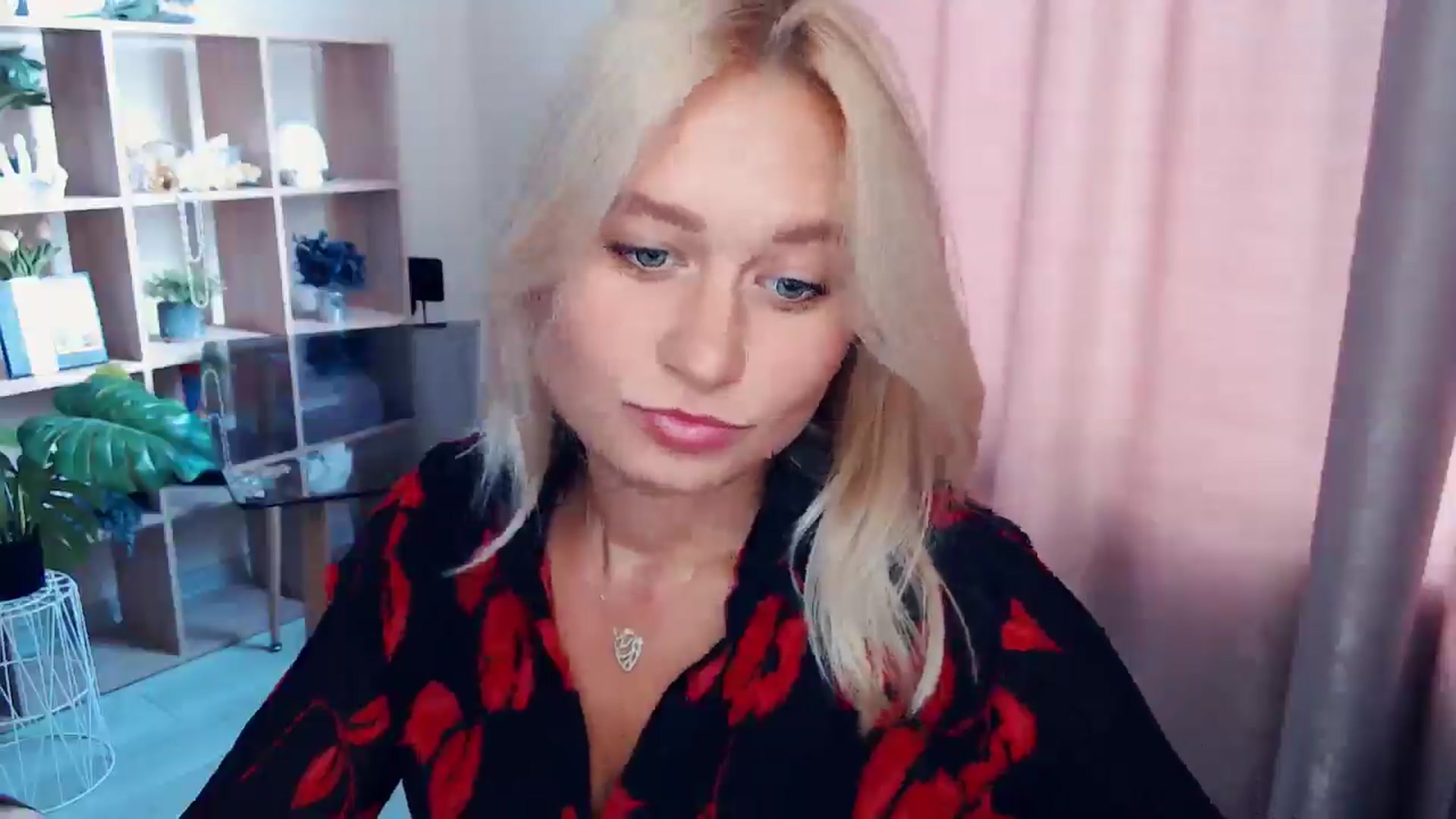 Gallery image thumbnail from Kukla_kolduna's myfreecams stream on, 10/11/2025, 10:53 image 3 of 20