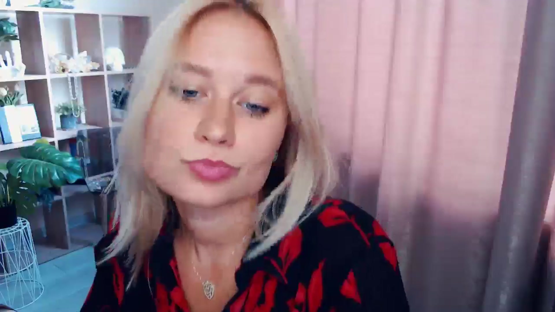 Gallery image thumbnail from Kukla_kolduna's myfreecams stream on, 10/11/2025, 10:53 image 15 of 20