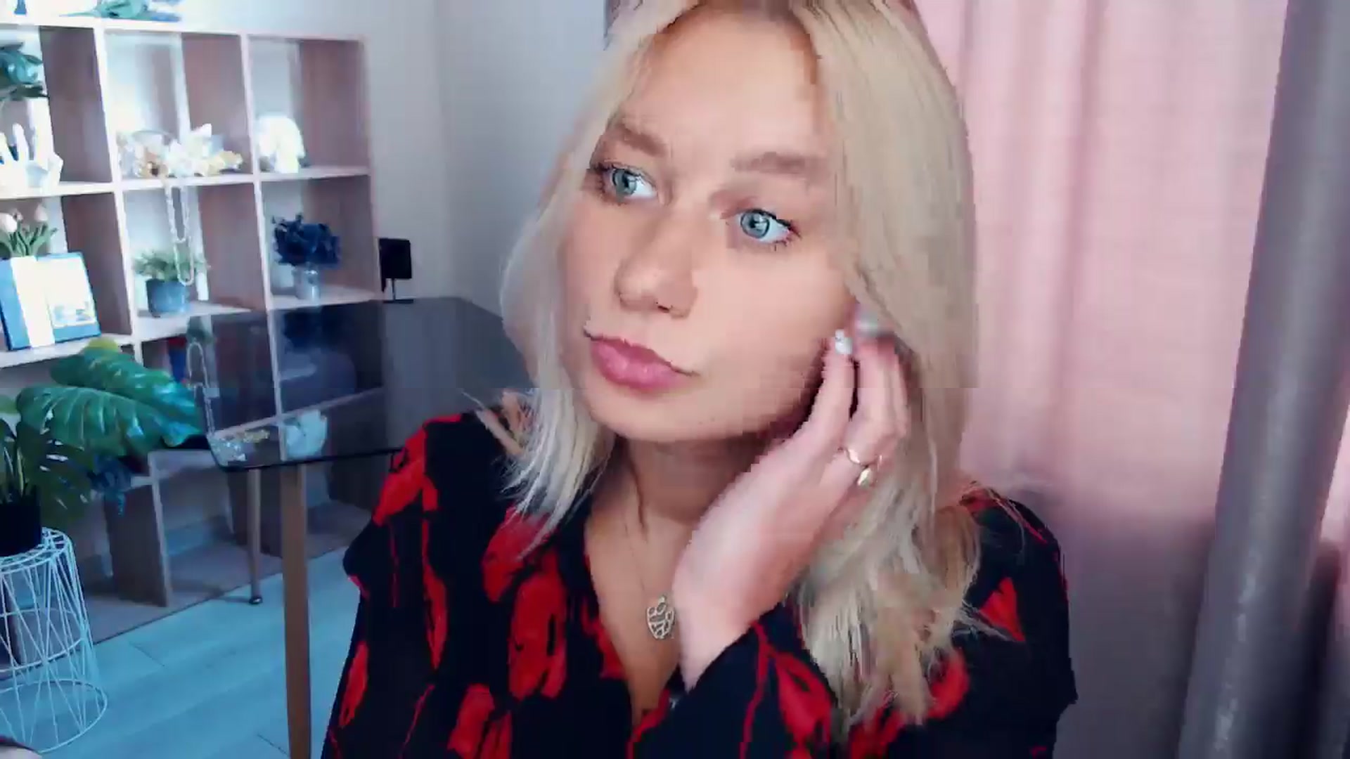 Gallery image thumbnail from Kukla_kolduna's myfreecams stream on, 10/11/2025, 10:53 image 13 of 20