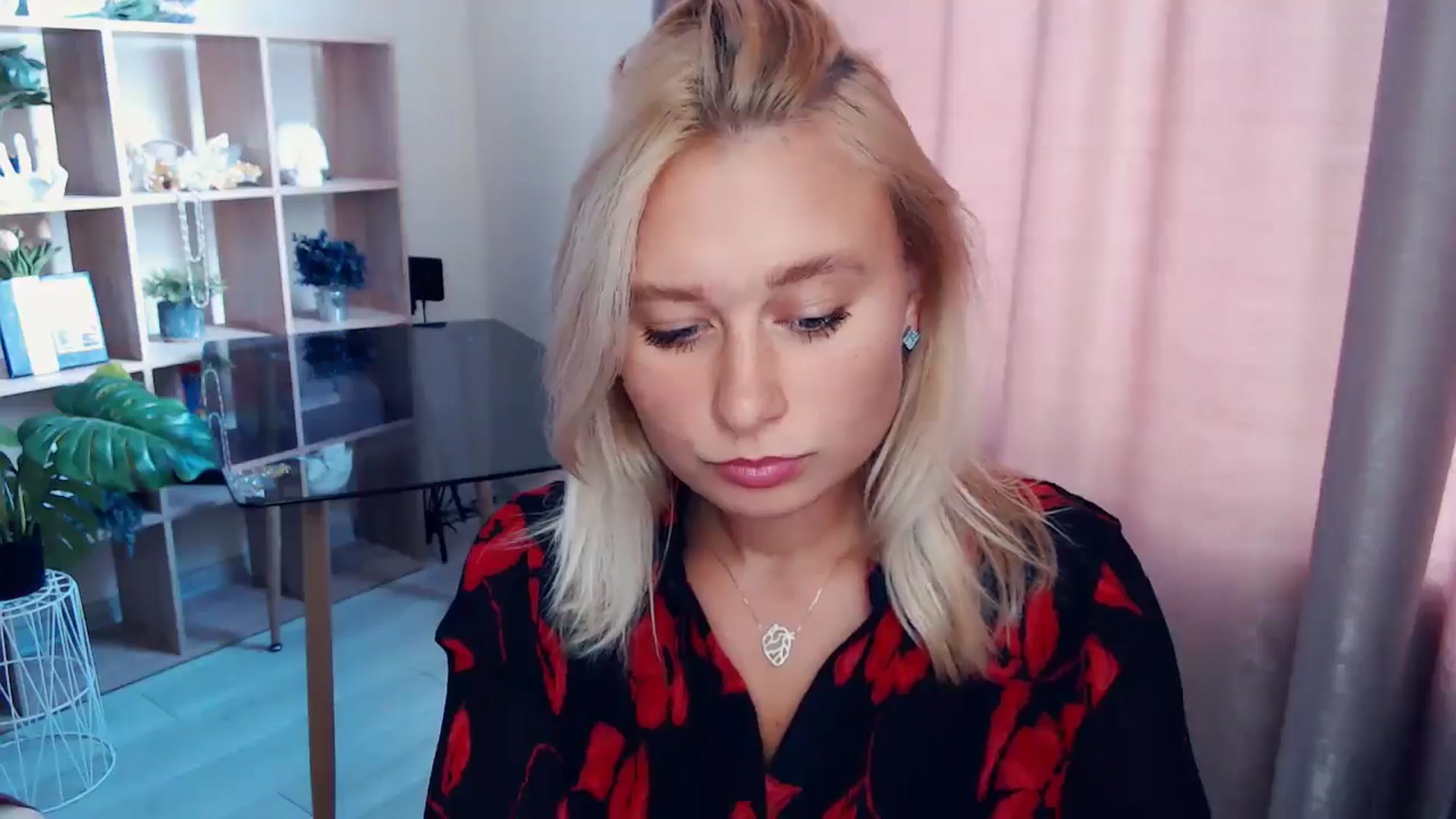 Gallery image thumbnail from Kukla_kolduna's myfreecams stream on, 10/11/2025, 10:53 image 8 of 20
