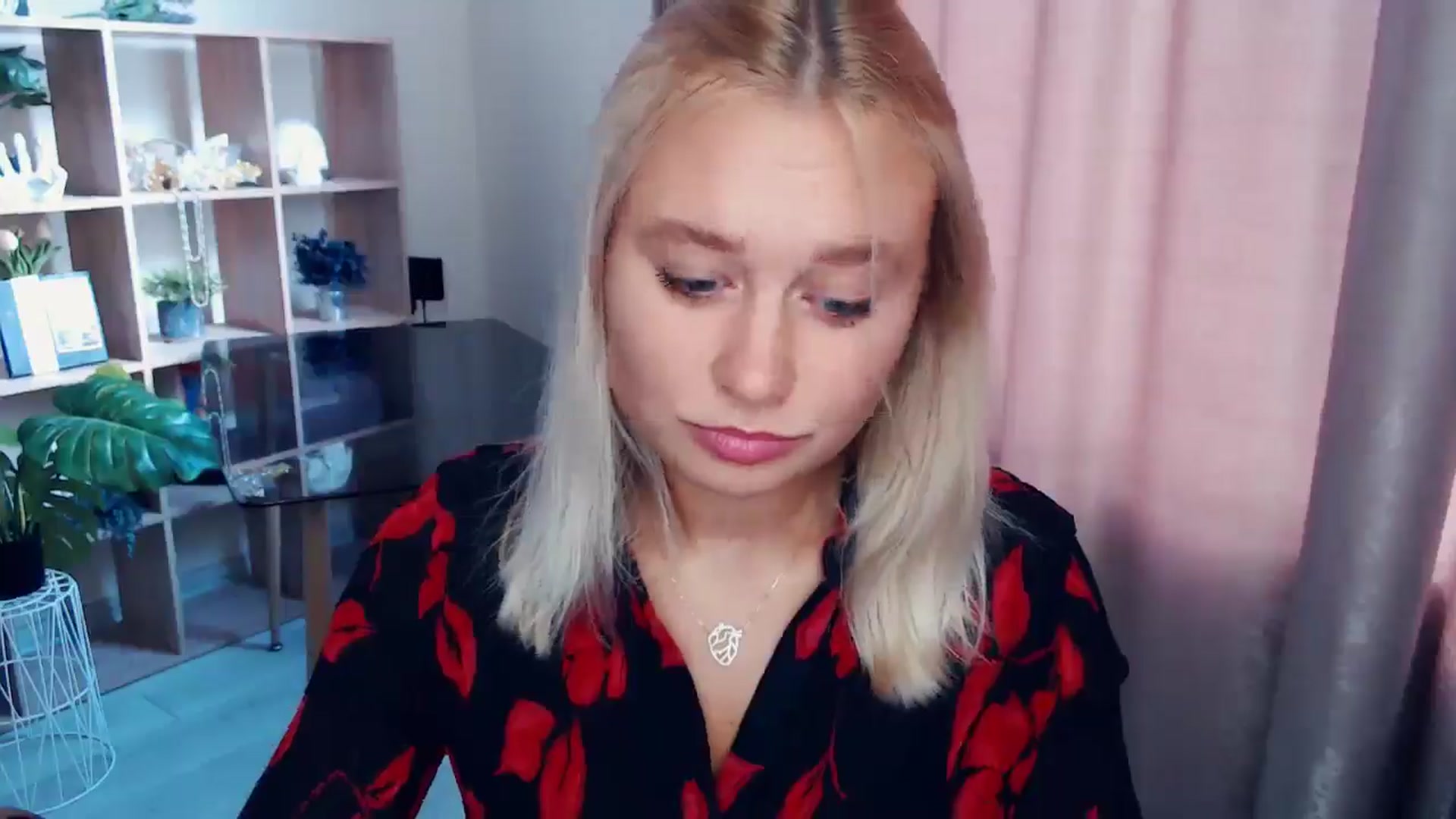Gallery image thumbnail from Kukla_kolduna's myfreecams stream on, 10/11/2025, 11:43 image 11 of 20