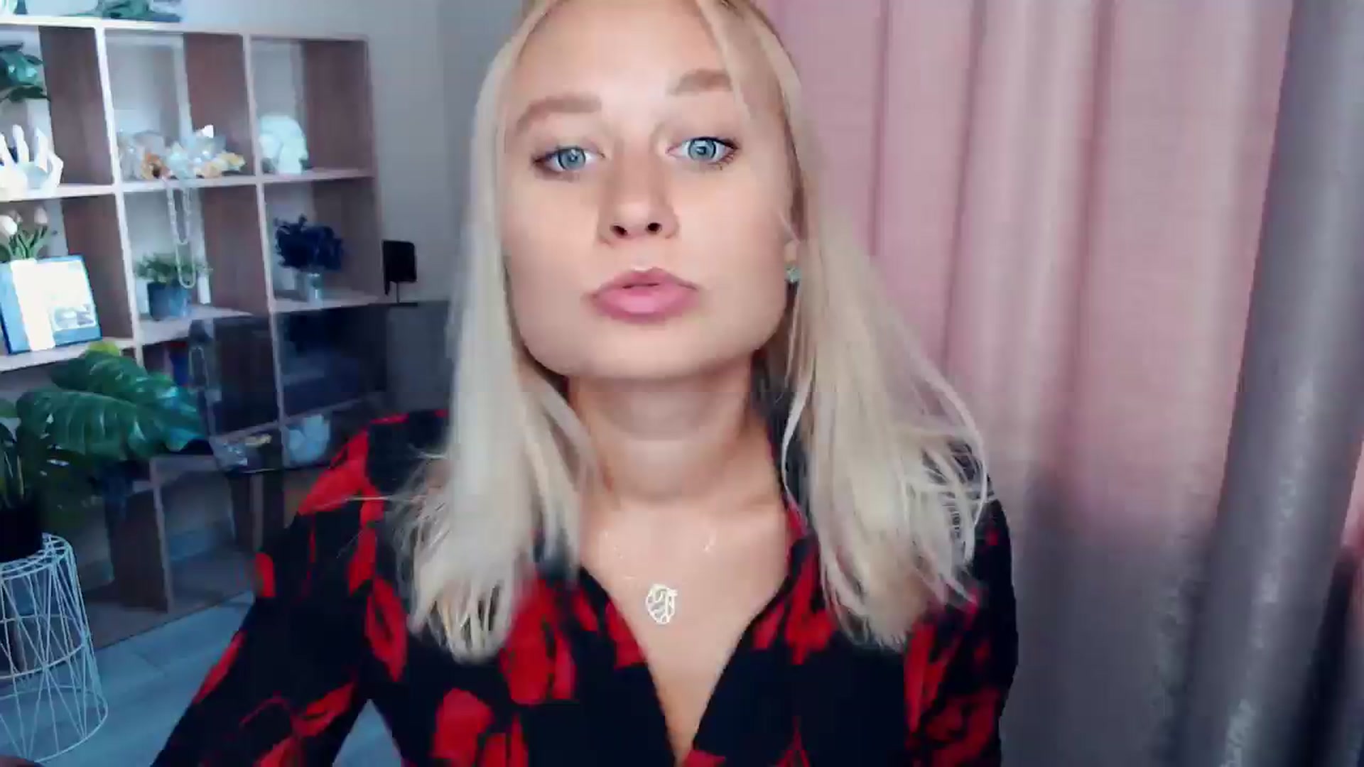 Gallery image thumbnail from Kukla_kolduna's myfreecams stream on, 10/11/2025, 11:43 image 1 of 20