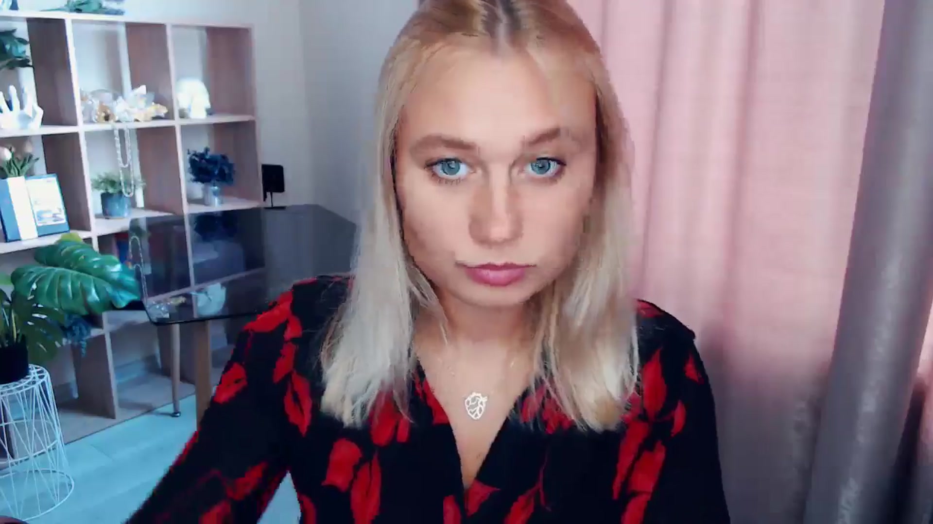 Gallery image thumbnail from Kukla_kolduna's myfreecams stream on, 10/11/2025, 11:43 image 15 of 20