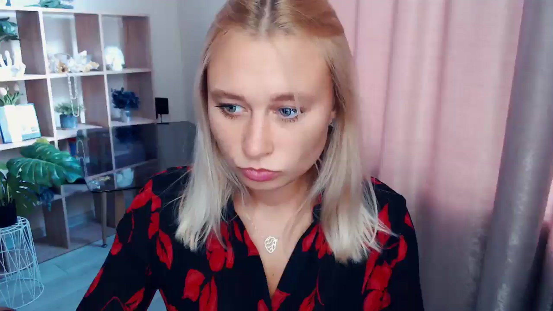 Gallery image thumbnail from Kukla_kolduna's myfreecams stream on, 10/11/2025, 11:43 image 7 of 20