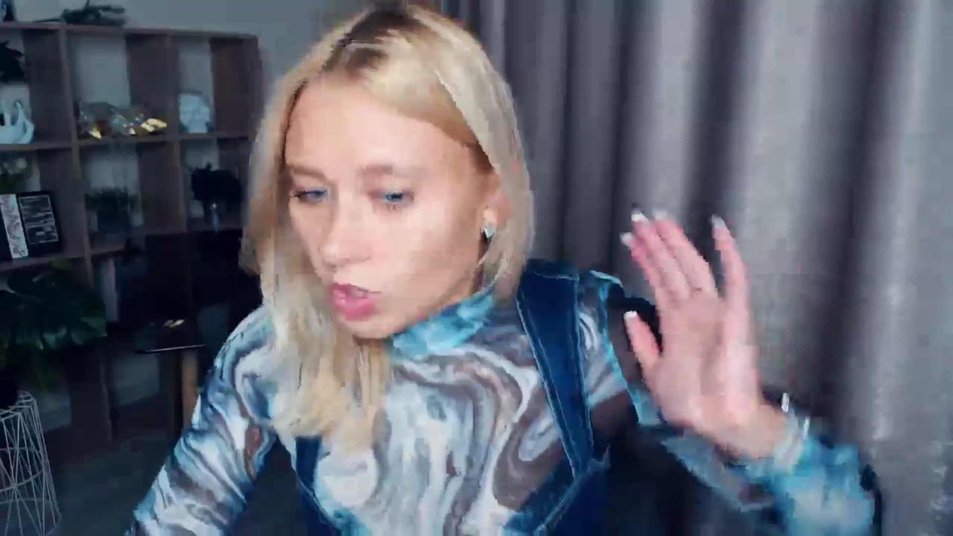 Gallery image thumbnail from Kukla_kolduna's myfreecams stream on, 10/12/2025, 18:00 image 20 of 20