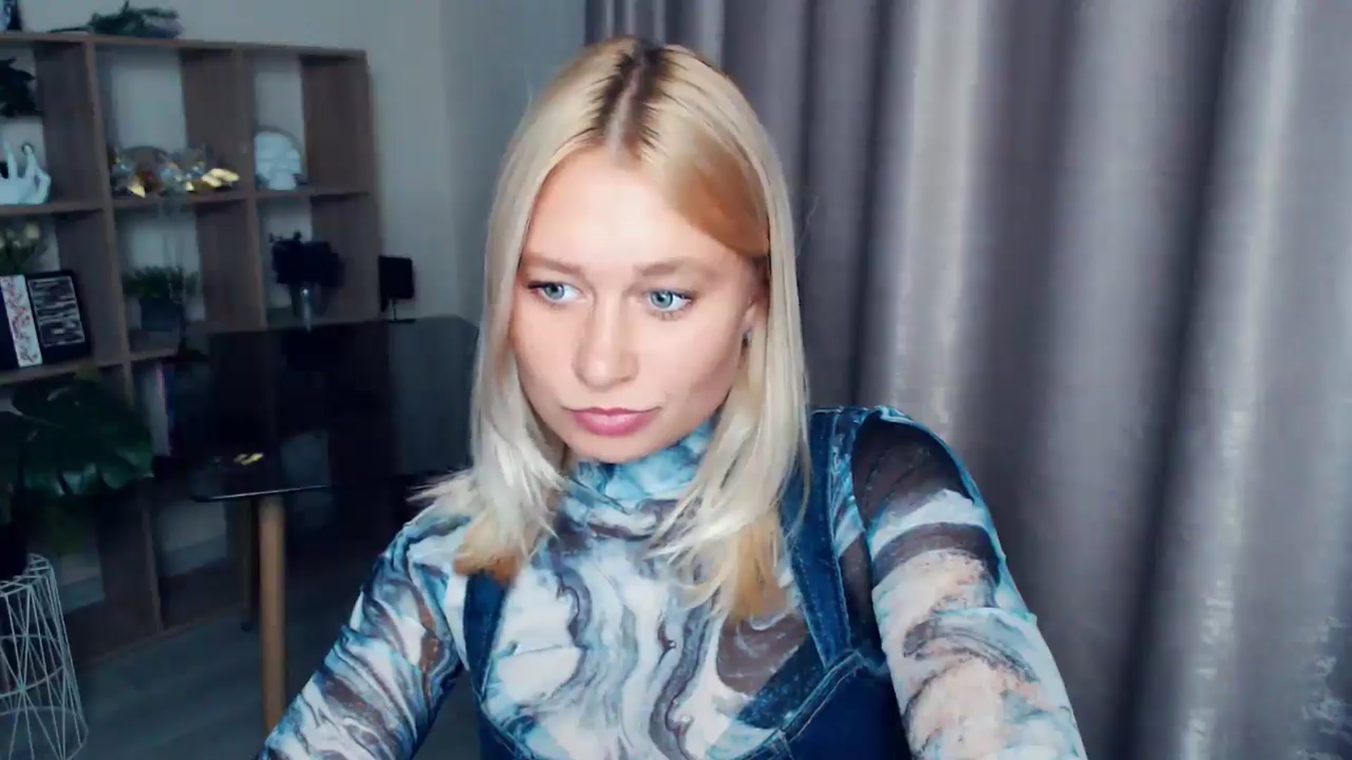 Gallery image thumbnail from Kukla_kolduna's myfreecams stream on, 10/12/2025, 18:00 image 14 of 20