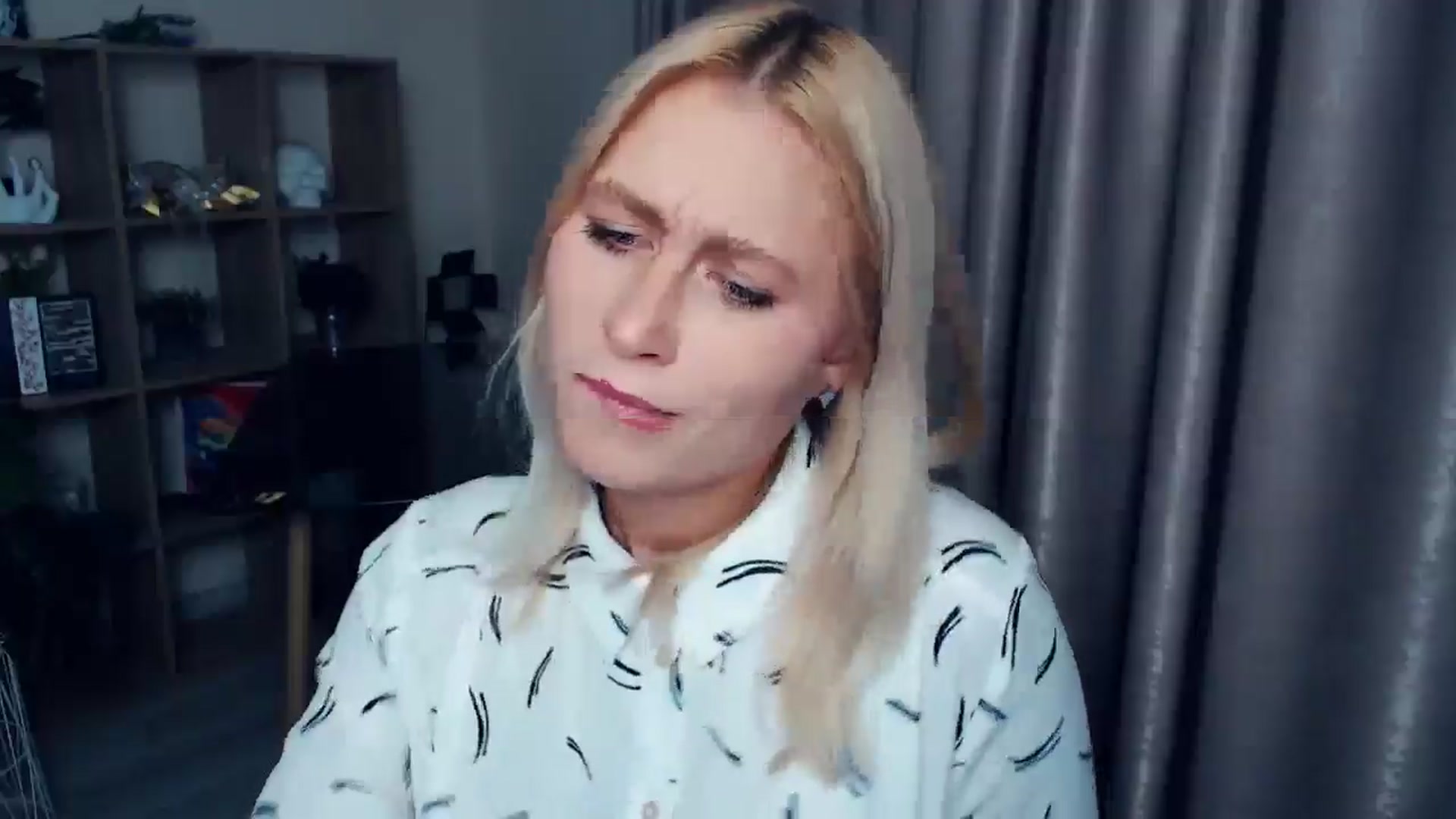 Gallery image thumbnail from Kukla_kolduna's myfreecams stream on, 10/15/2025, 17:38 image 19 of 20