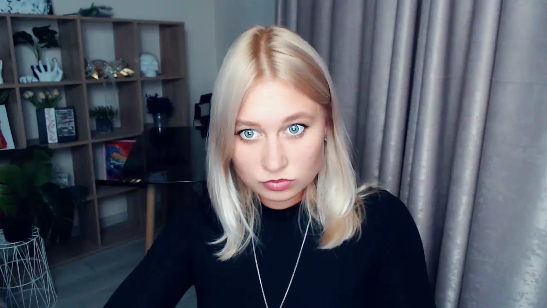 Gallery image thumbnail from Kukla_kolduna's myfreecams stream on, 10/16/2025, 16:23 image 5 of 20