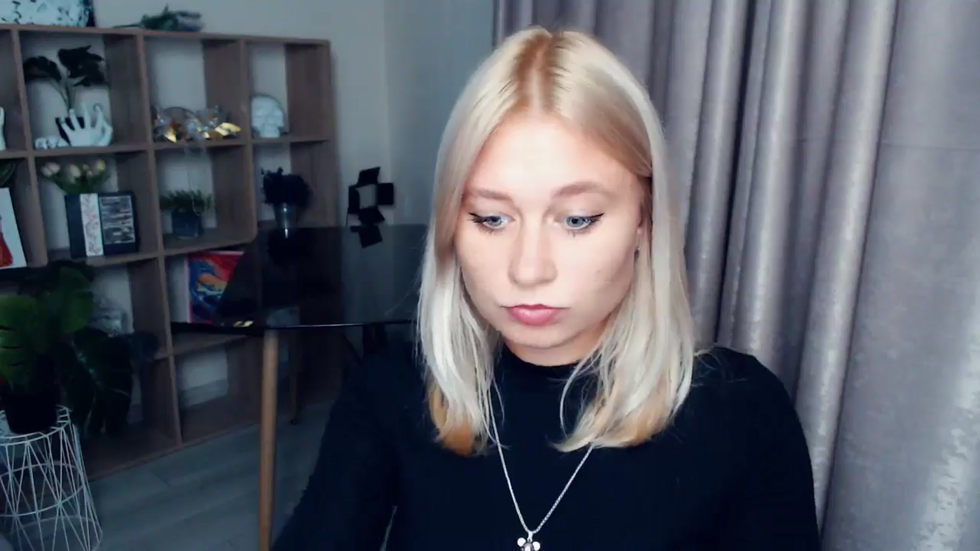 Gallery image thumbnail from Kukla_kolduna's myfreecams stream on, 10/16/2025, 16:23 image 16 of 20