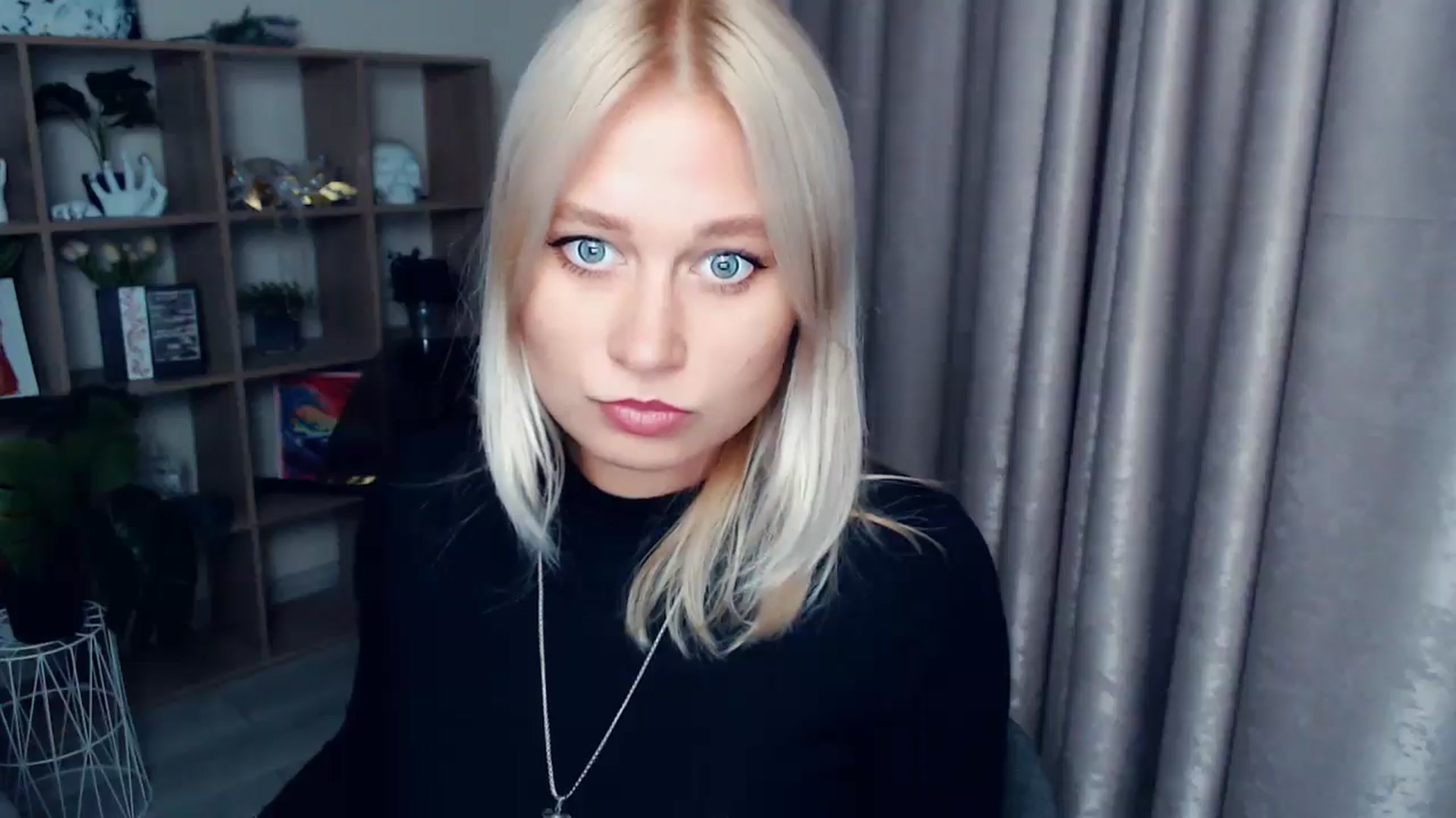 Gallery image thumbnail from Kukla_kolduna's myfreecams stream on, 10/16/2025, 16:23 image 9 of 20