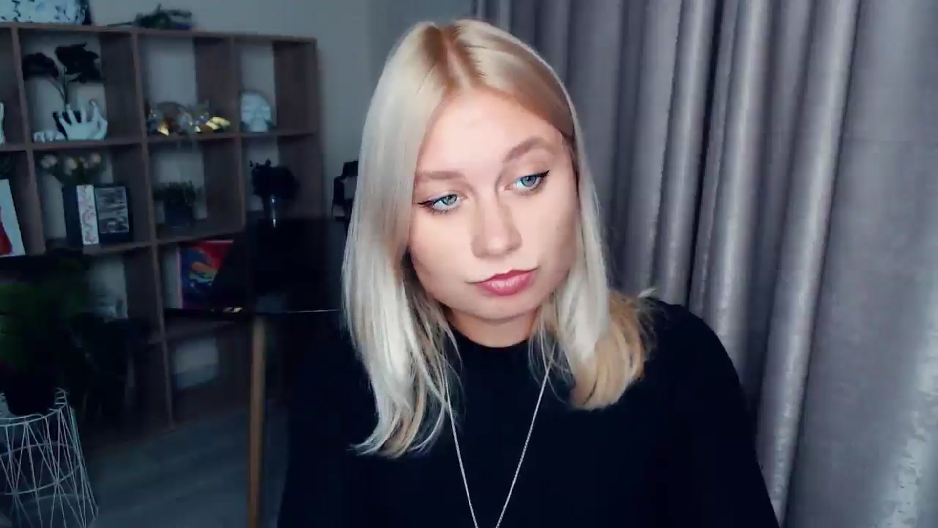 Gallery image thumbnail from Kukla_kolduna's myfreecams stream on, 10/16/2025, 16:23 image 7 of 20
