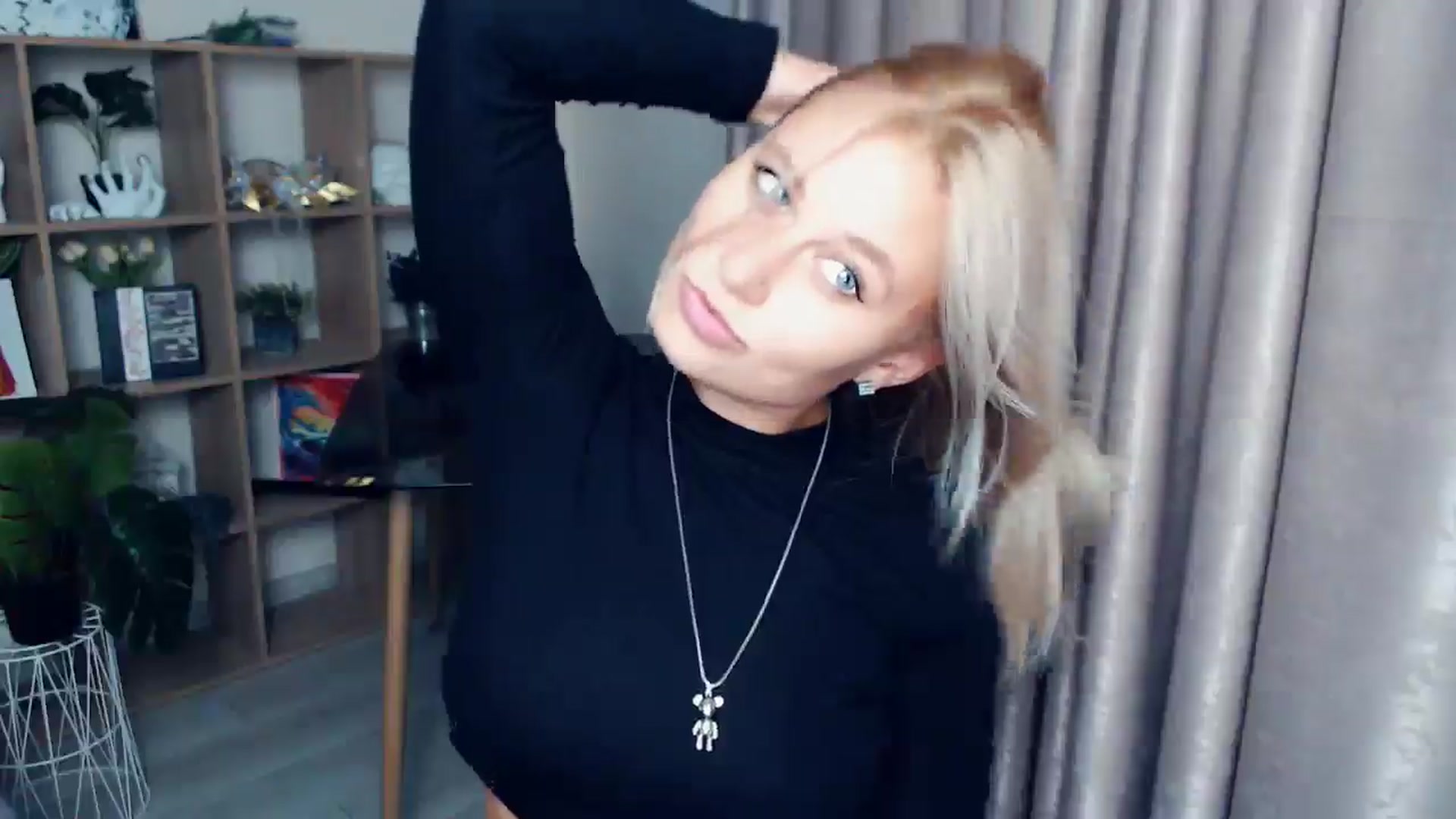 Gallery image thumbnail from Kukla_kolduna's myfreecams stream on, 10/16/2025, 18:06 image 10 of 20