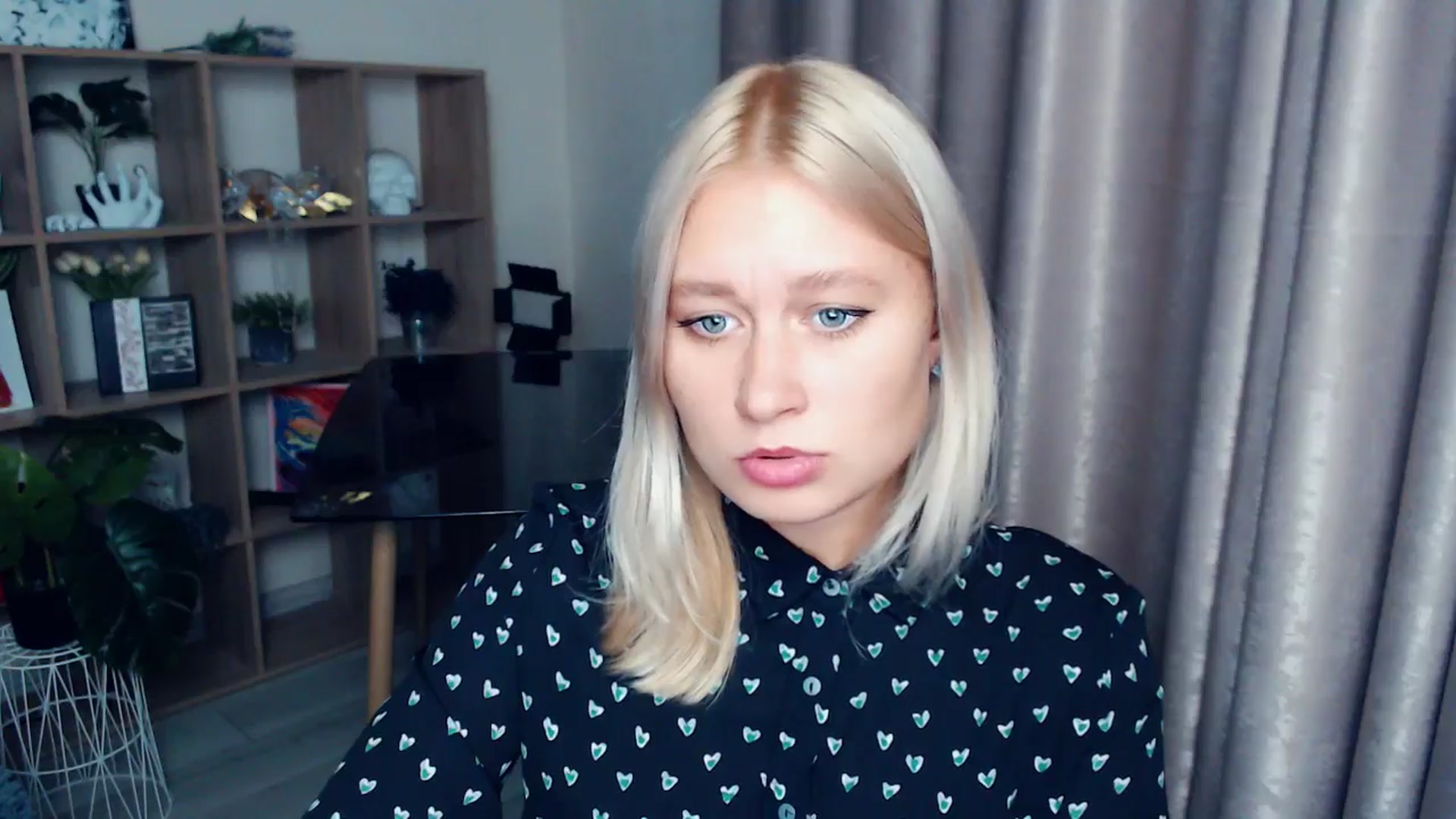 Gallery image thumbnail from Kukla_kolduna's myfreecams stream on, 10/17/2025, 17:32 image 17 of 20