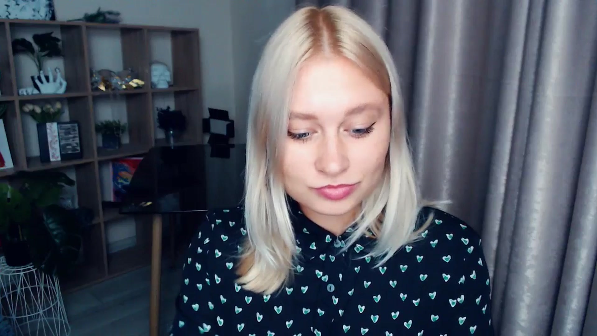 Gallery image thumbnail from Kukla_kolduna's myfreecams stream on, 10/17/2025, 17:32 image 20 of 20
