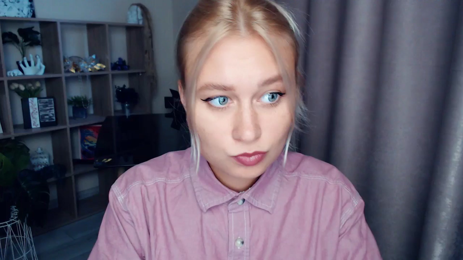 Gallery image thumbnail from Kukla_kolduna's myfreecams stream on, 10/18/2025, 15:33 image 1 of 20