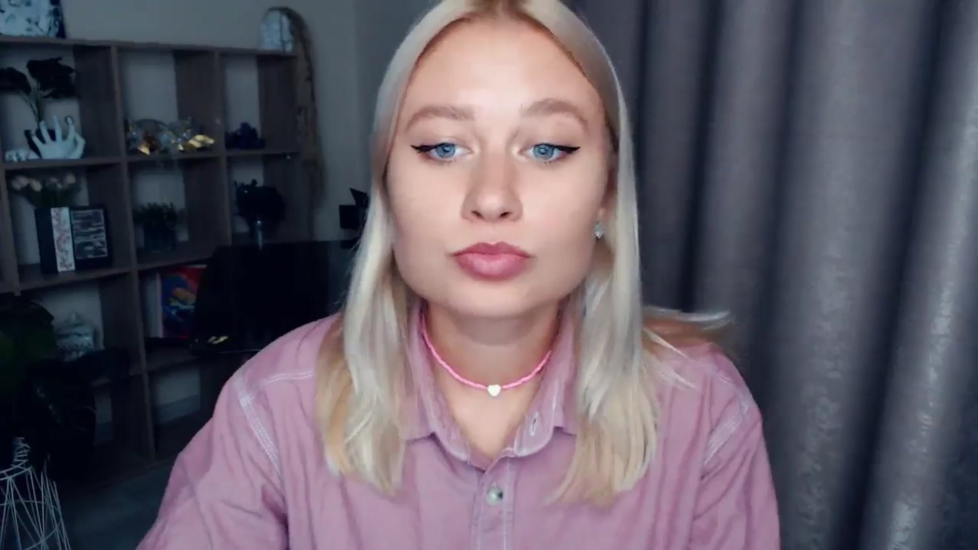 Gallery image thumbnail from Kukla_kolduna's myfreecams stream on, 10/18/2025, 15:33 image 19 of 20
