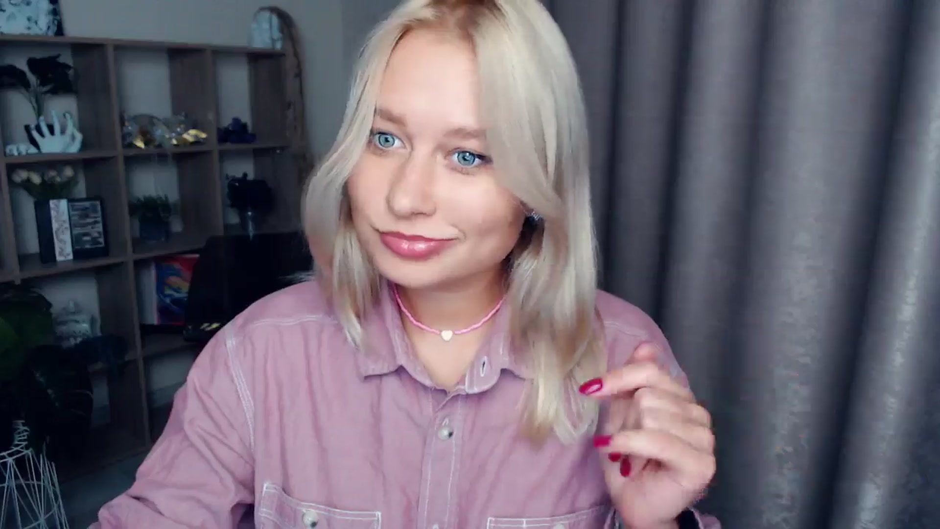 Gallery image thumbnail from Kukla_kolduna's myfreecams stream on, 10/18/2025, 16:57 image 2 of 20