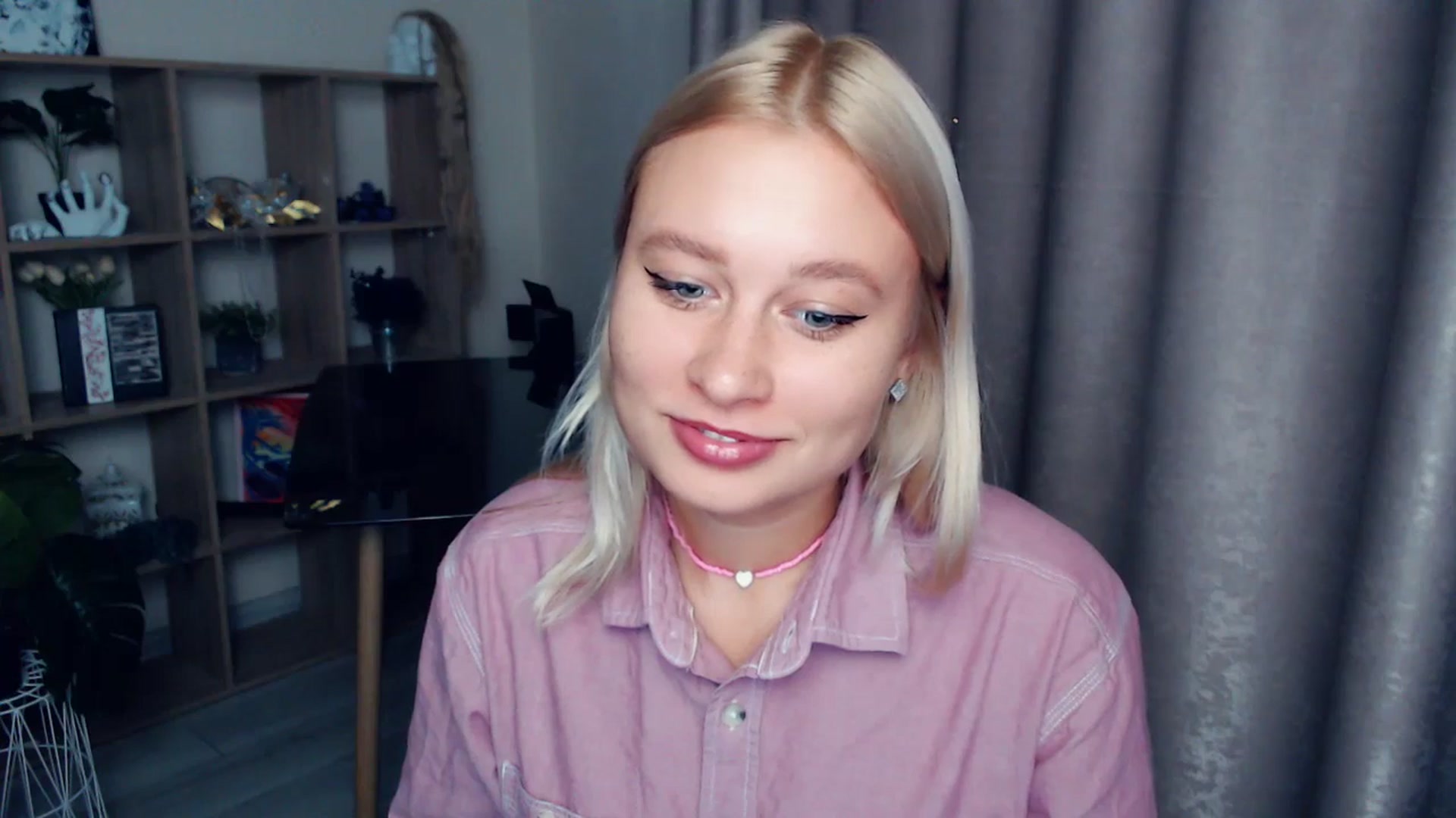 Gallery image thumbnail from Kukla_kolduna's myfreecams stream on, 10/18/2025, 16:57 image 17 of 20