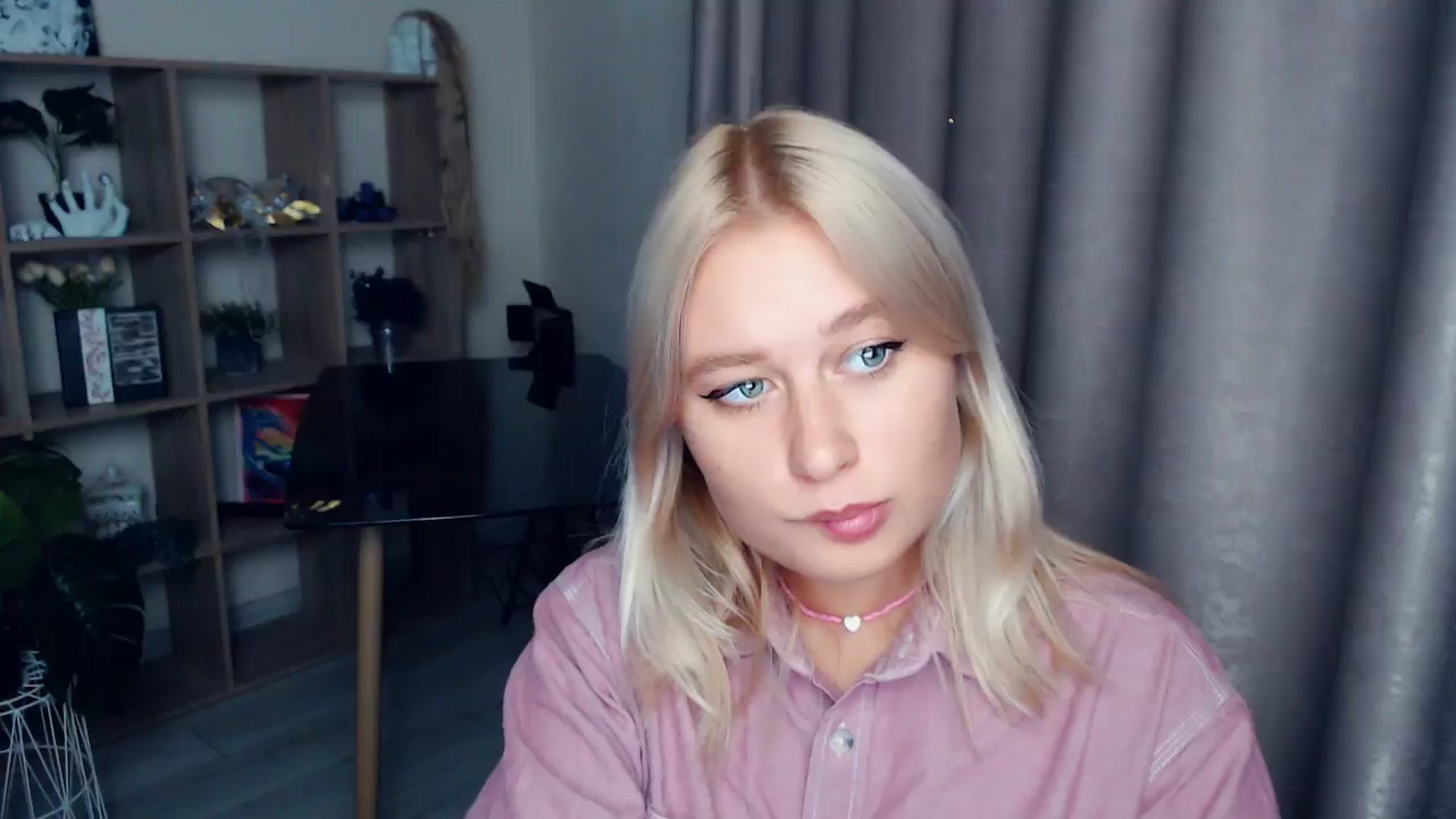 Gallery image thumbnail from Kukla_kolduna's myfreecams stream on, 10/18/2025, 16:57 image 12 of 20