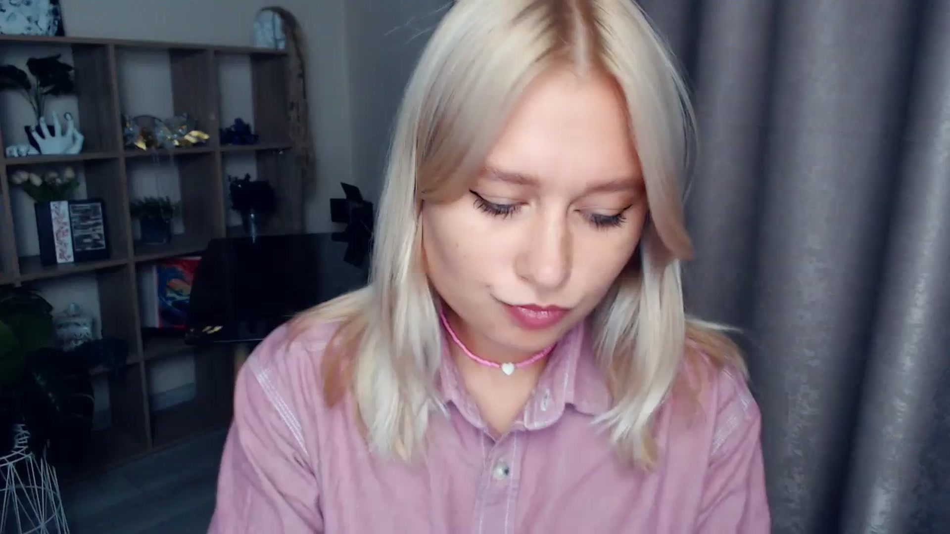 Gallery image thumbnail from Kukla_kolduna's myfreecams stream on, 10/18/2025, 16:57 image 1 of 20