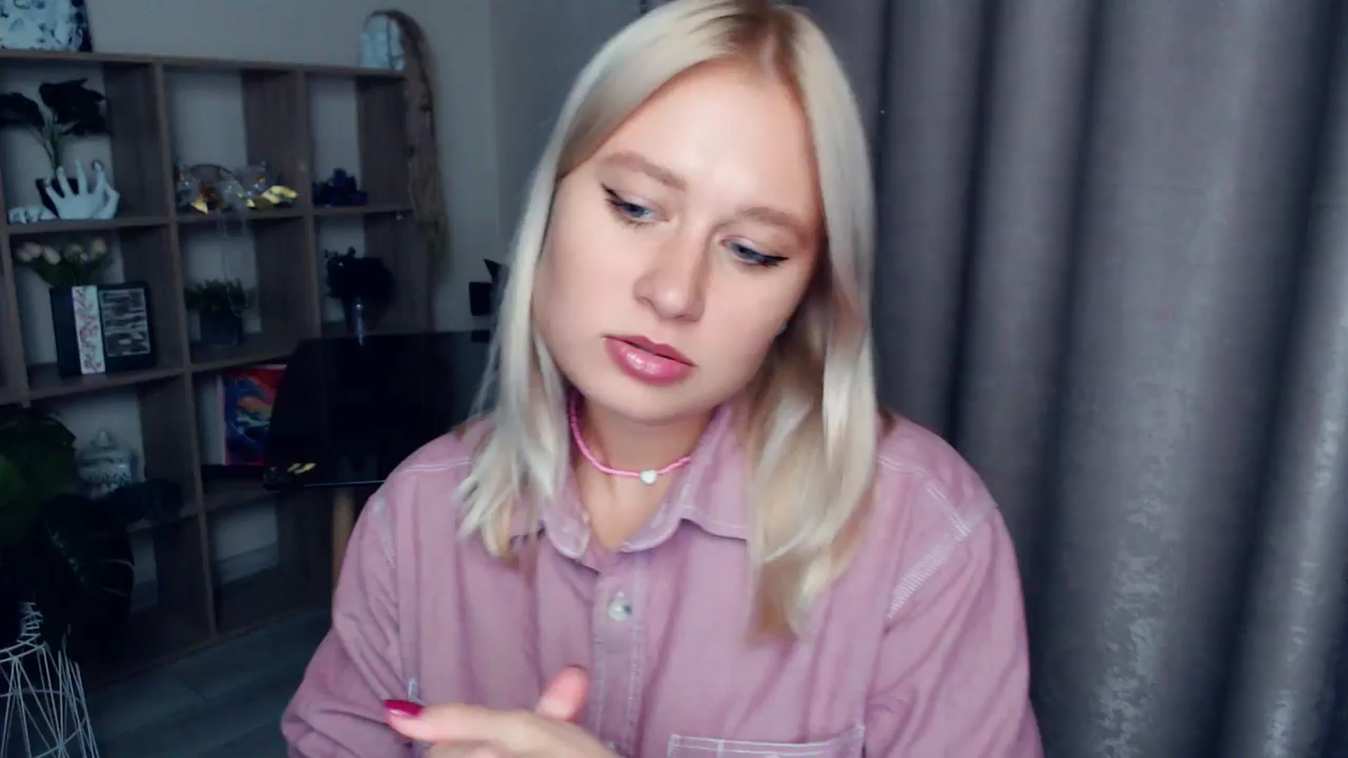 Gallery image thumbnail from Kukla_kolduna's myfreecams stream on, 10/18/2025, 17:43 image 1 of 20