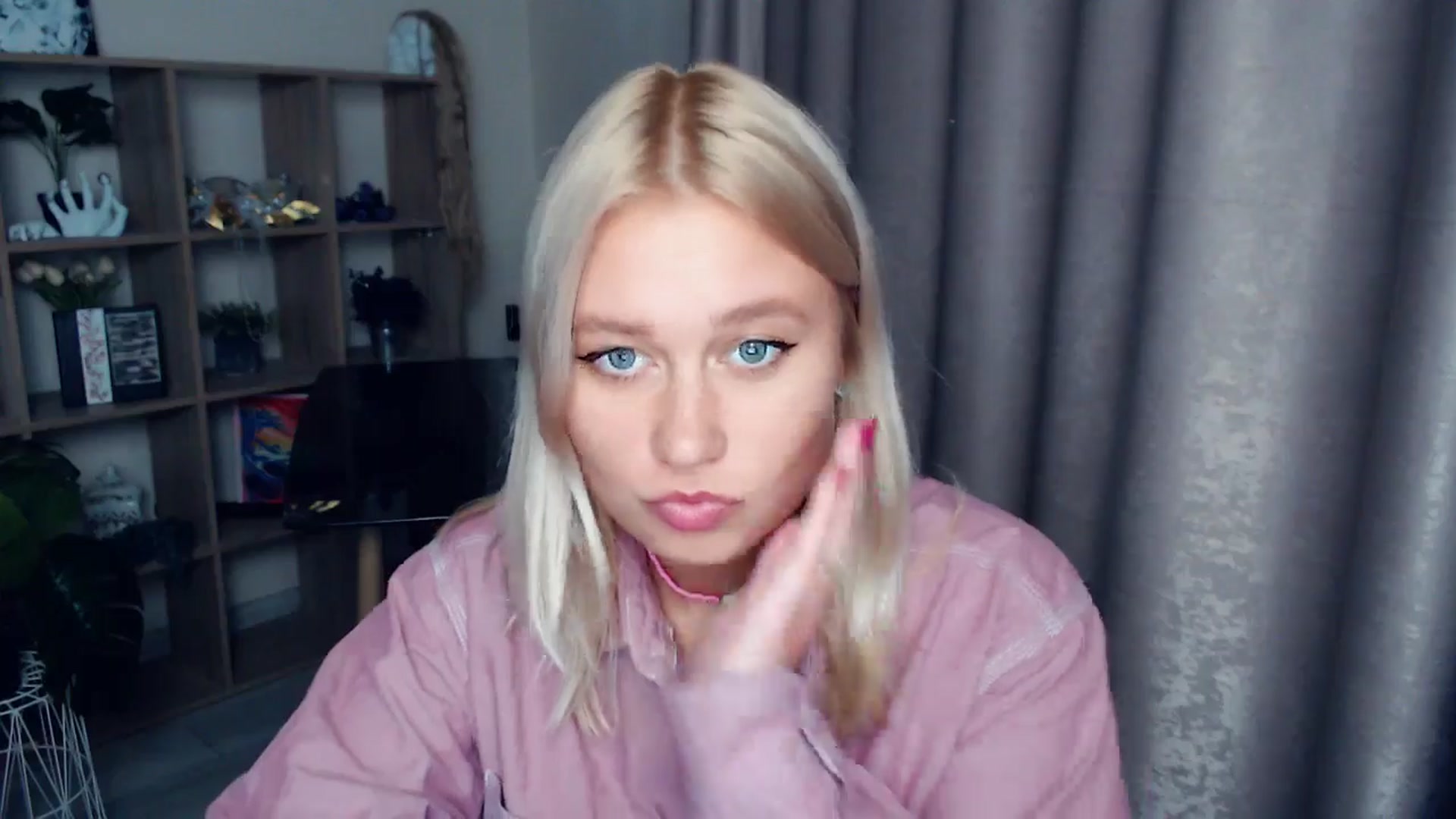 Gallery image thumbnail from Kukla_kolduna's myfreecams stream on, 10/18/2025, 17:43 image 20 of 20