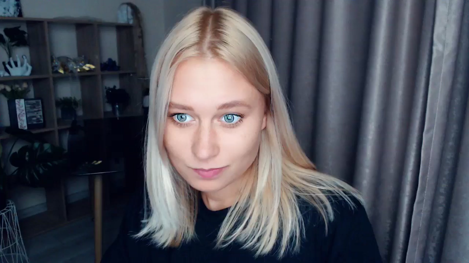 Gallery image thumbnail from Kukla_kolduna's myfreecams stream on, 10/19/2025, 18:05 image 9 of 20