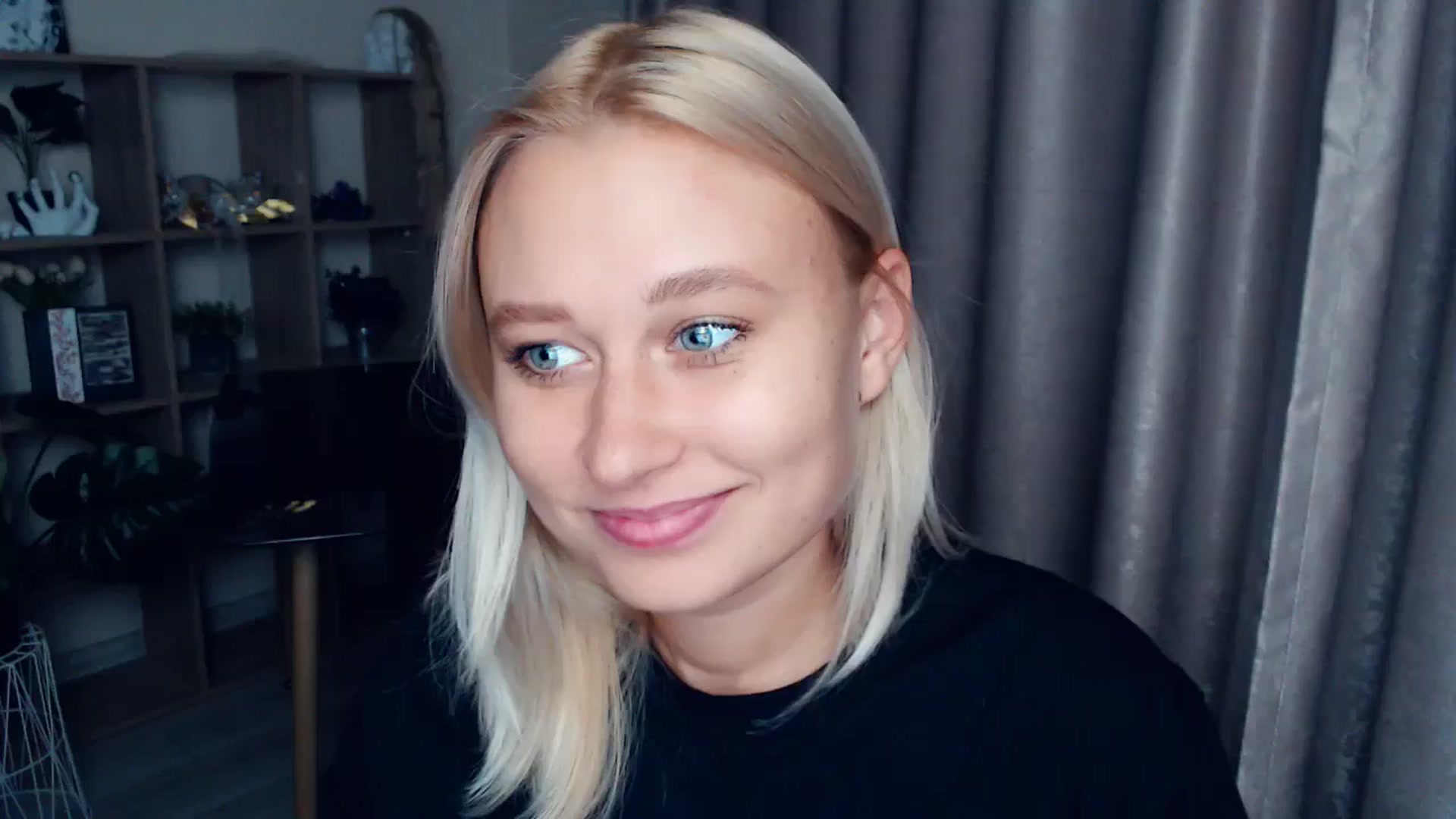 Gallery image thumbnail from Kukla_kolduna's myfreecams stream on, 10/19/2025, 18:05 image 20 of 20