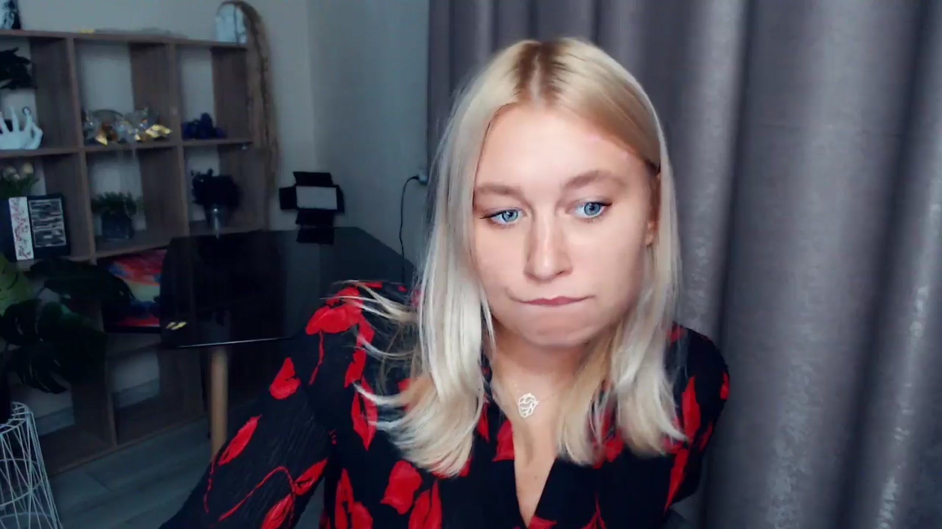 Gallery image thumbnail from Kukla_kolduna's myfreecams stream on, 10/23/2025, 16:26 image 19 of 20