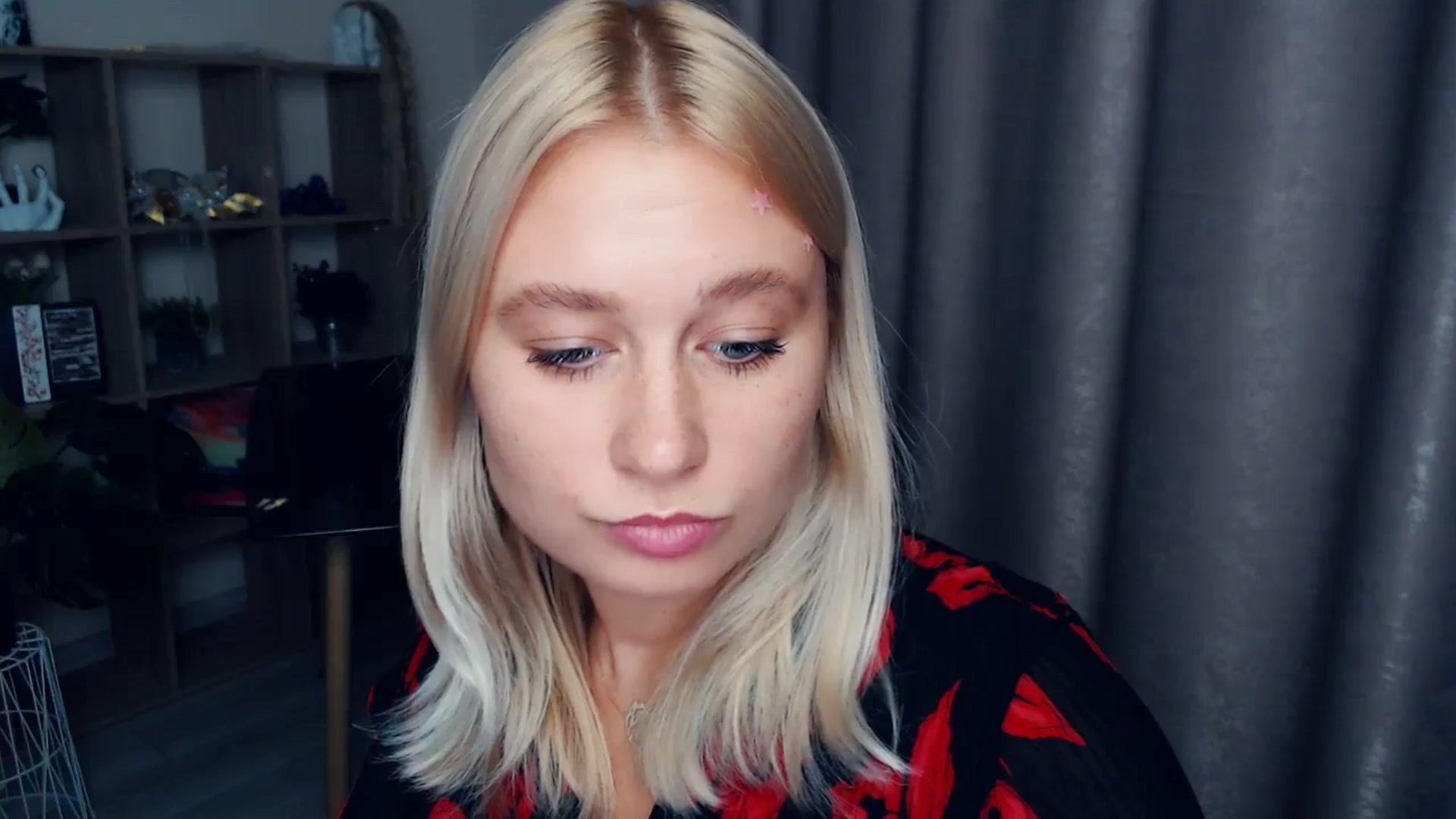 Gallery image thumbnail from Kukla_kolduna's myfreecams stream on, 10/23/2025, 16:26 image 12 of 20